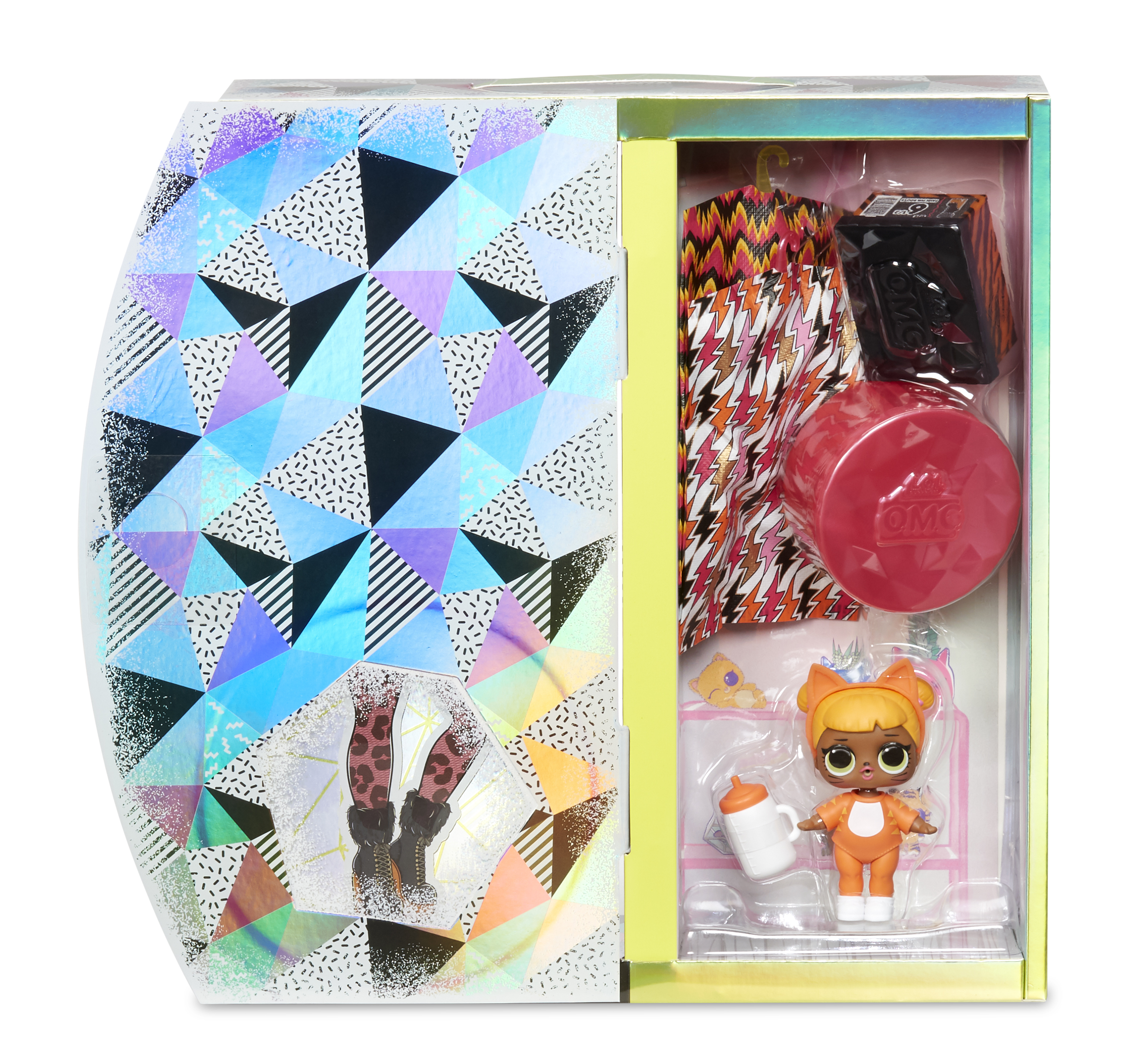 Zestaw lalek w pudełku z lalką w pomarańczowym stroju i akcesoriami. Pudełko ma holograficzny wzór.