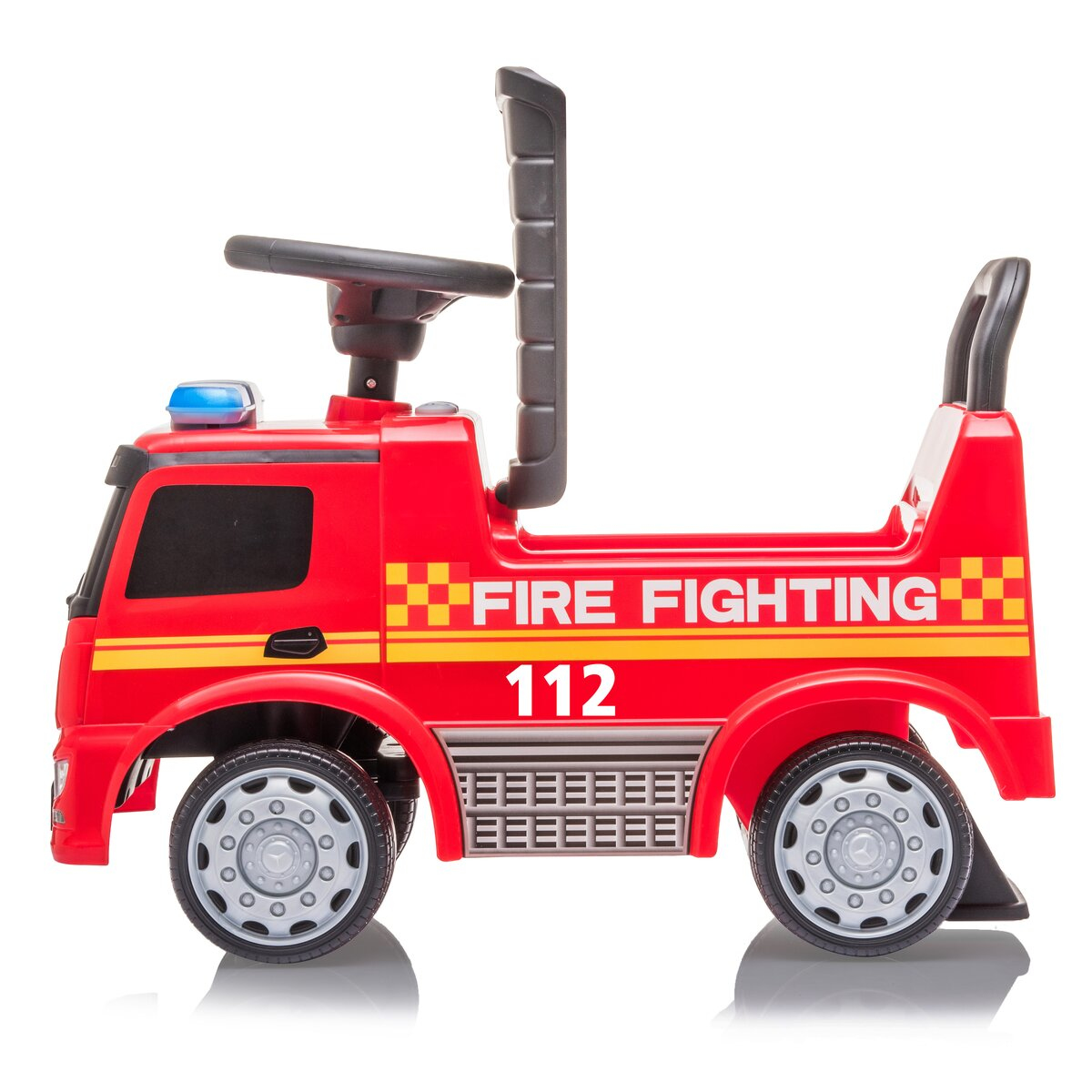 Ein rotes Feuerwehrauto-Spielzeug mit schwarzen Akzenten und der Nummer 112. Weißer Hintergrund.