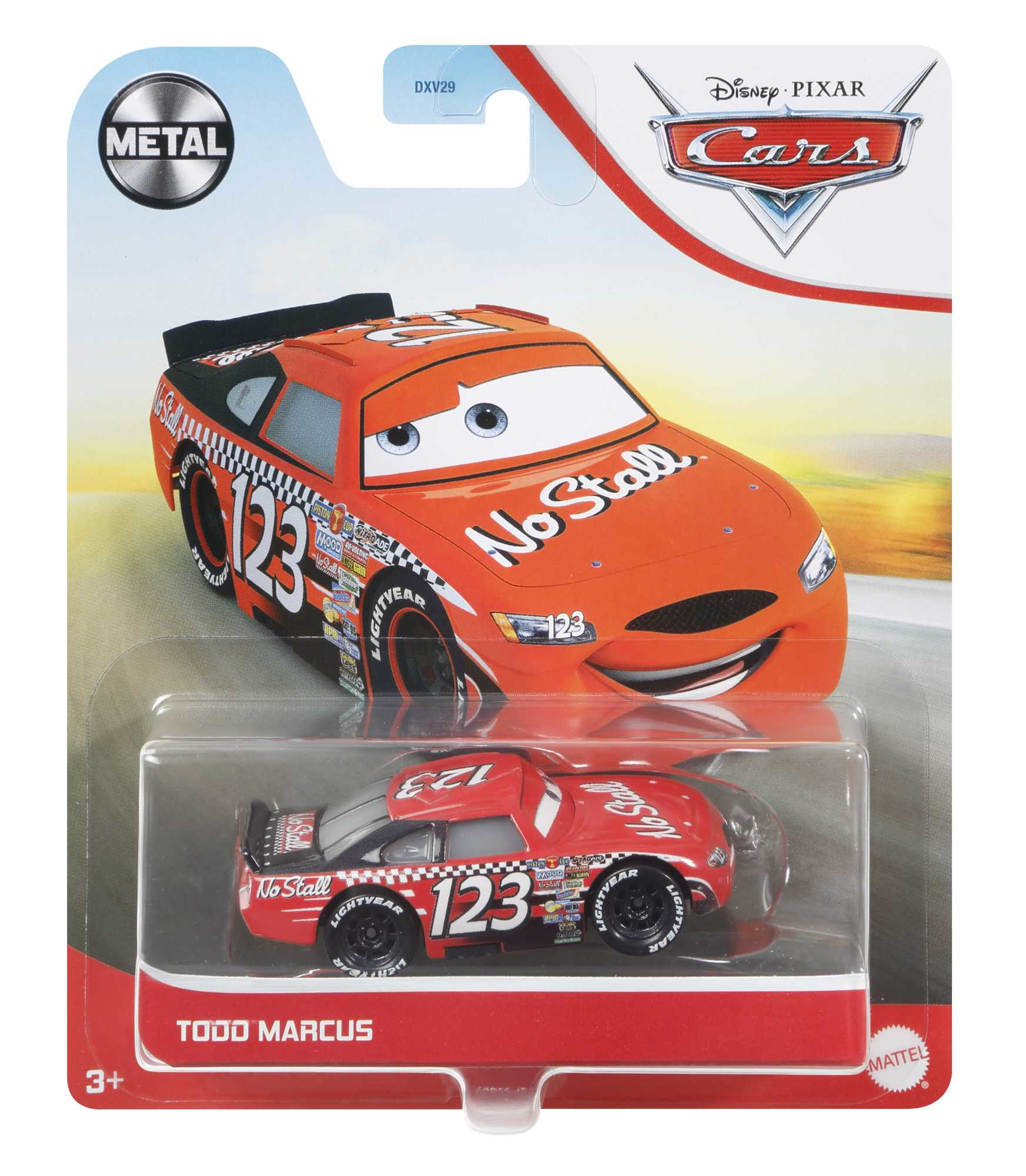 Ein Spielzeugauto in einer Verpackung. Das Auto ist rot mit der Nummer 123. Die Verpackung hat das Disney Pixar Cars Logo.