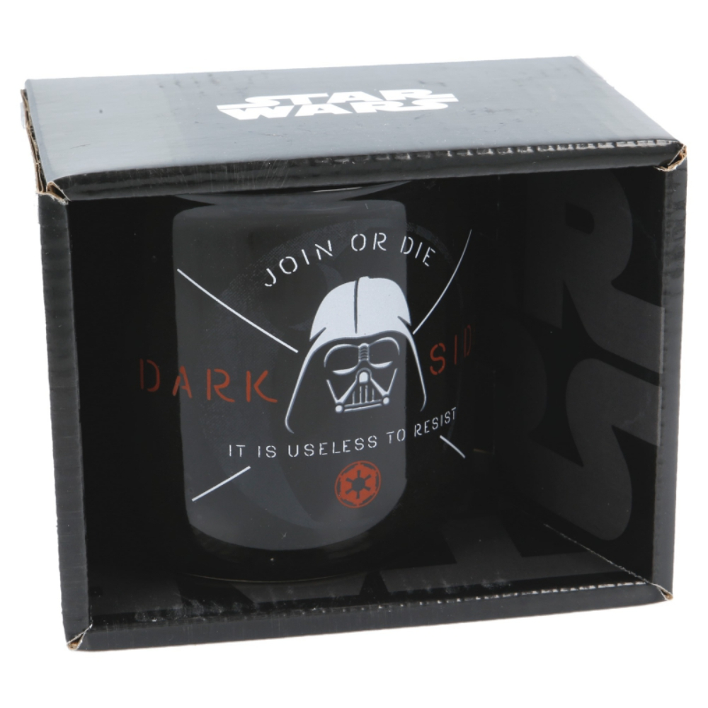Taza de Star Wars en caja negra. Diseño de Darth Vader, texto: Join or Die.