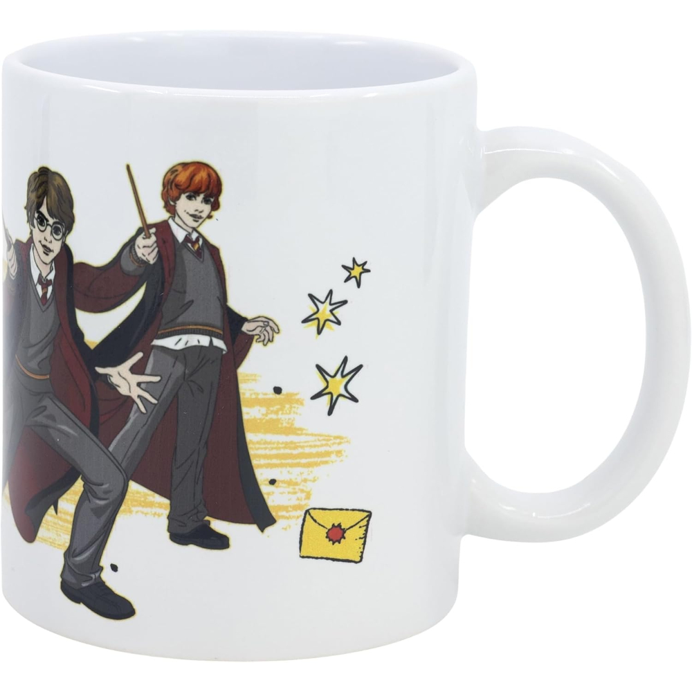 Taza blanca de Harry Potter con una imagen de Harry y Ron. La taza tiene un asa.
