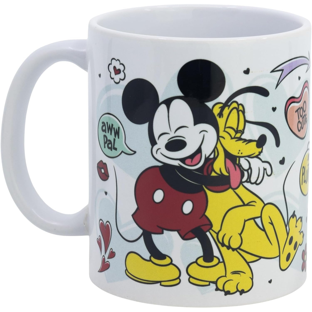 Taza de Mickey Mouse abrazando a Pluto, con bocadillo que dice 'aww Pal'.