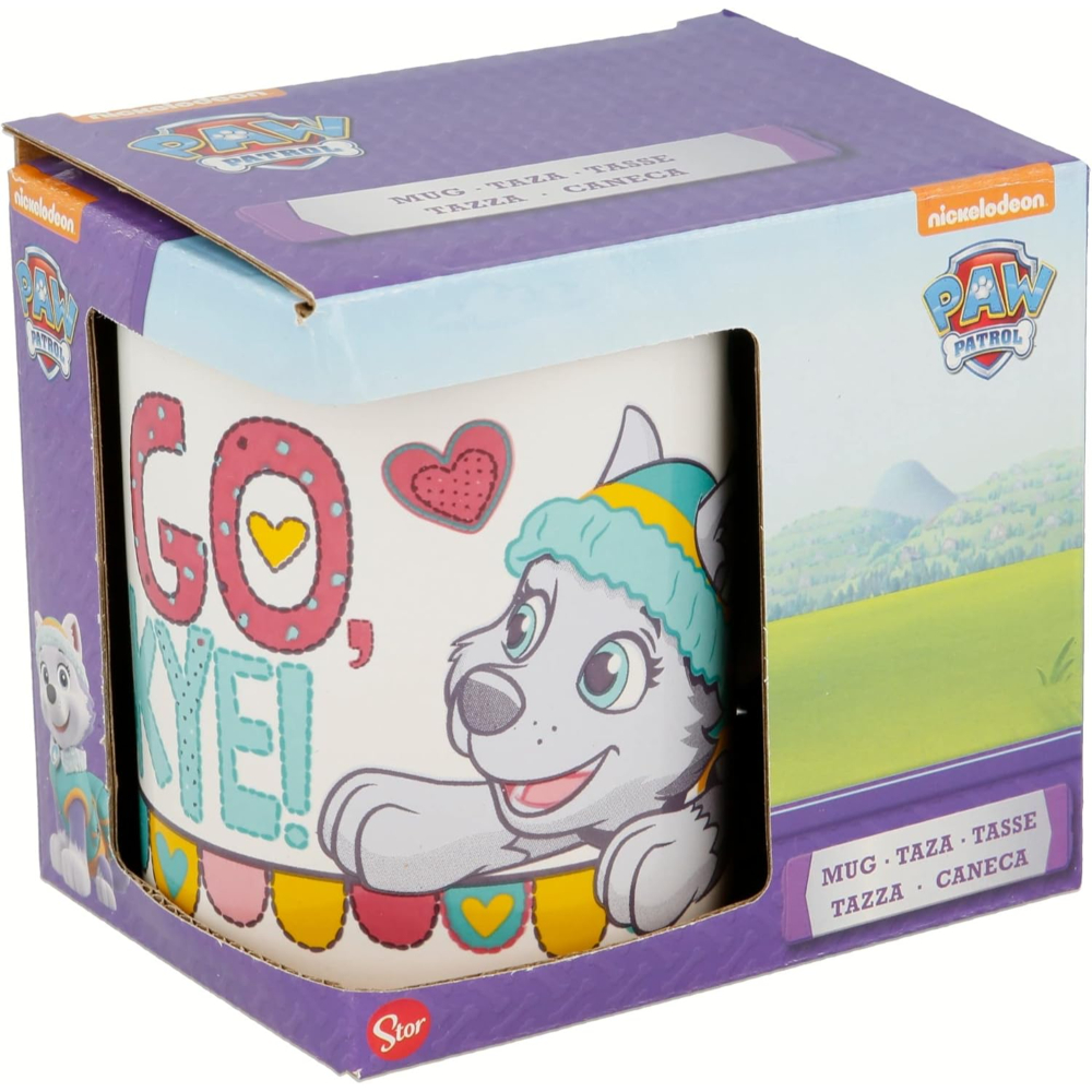 Taza en una caja. Diseño de Paw Patrol con un perro y texto: ¡GO SKYE!