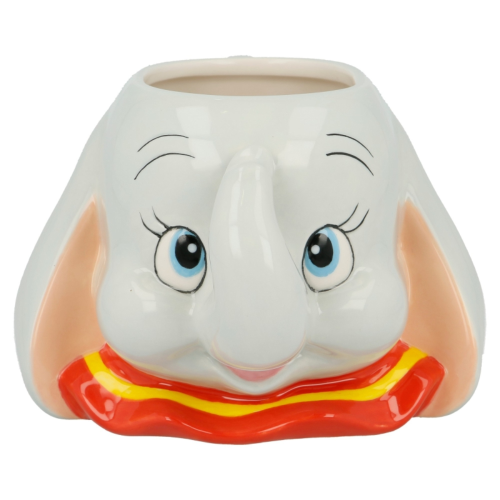 Una taza de Dumbo con forma de cabeza de Dumbo. Es azul claro con un cuello rojo y amarillo.