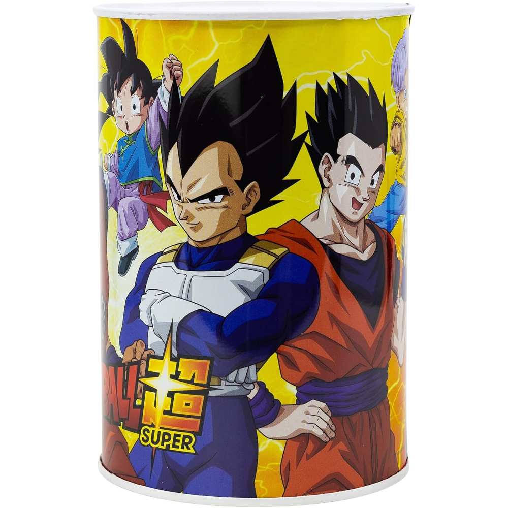 Personajes de Dragon Ball Z en un recipiente cilíndrico amarillo. El logotipo de Super es visible.
