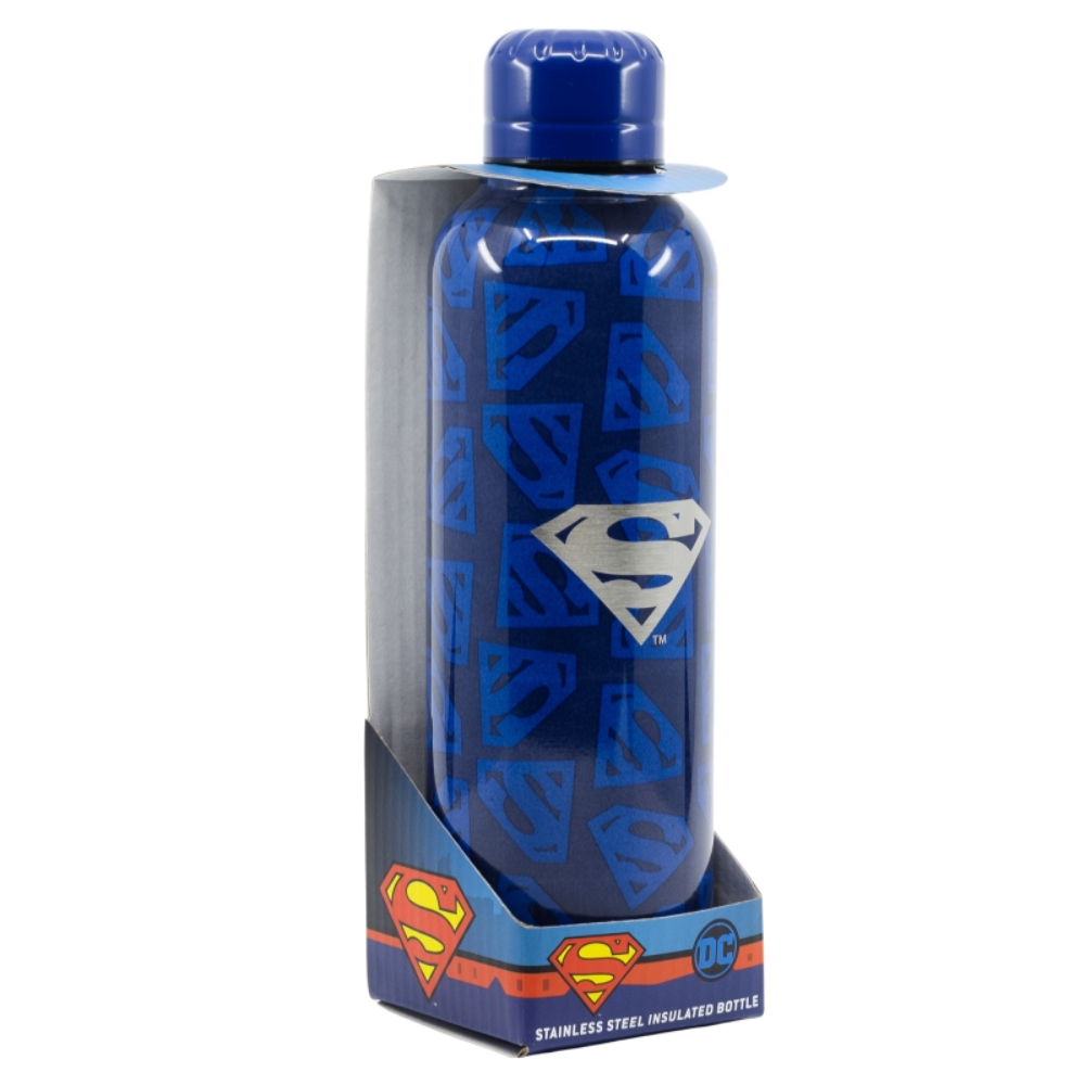 Botella de agua aislada de acero inoxidable Superman azul en una caja de exhibición azul y roja.
