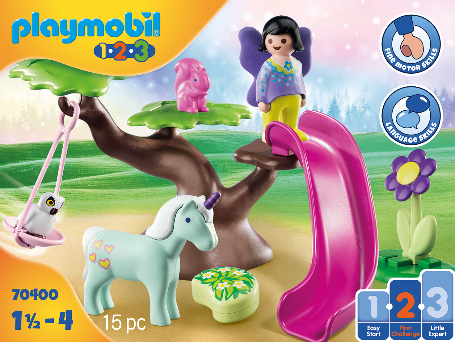 Set di gioco Playmobil con una fata su uno scivolo, un unicorno, un gufo su un'altalena e un elefante rosa. Sfondo verde.