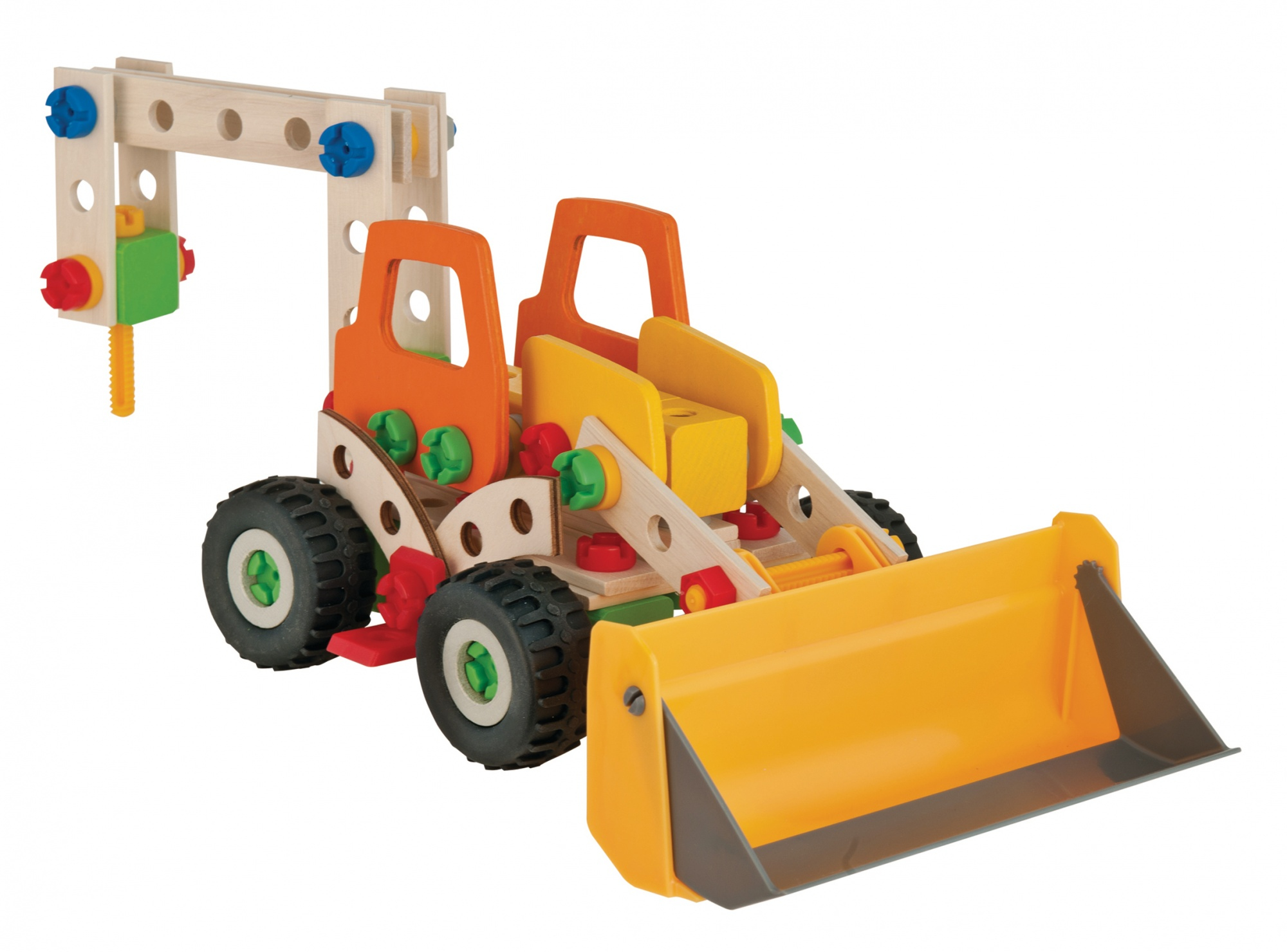 Ein Holzspielzeug-Bulldozer mit einer gelben Frontschaufel. Es hat orangefarbene und grüne Teile.