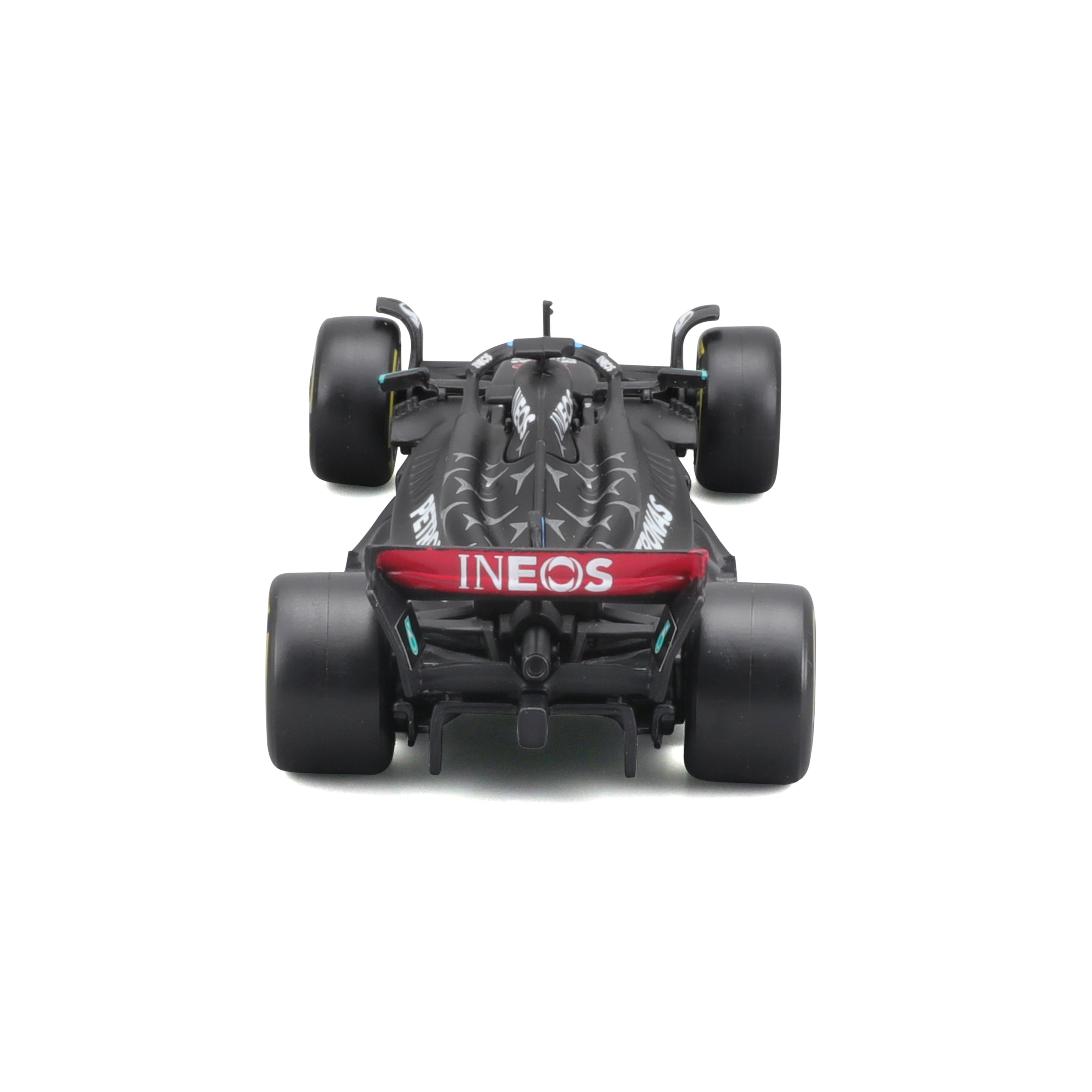 Ein schwarzes Formel-1-Auto von hinten, mit dem INEOS-Logo auf dem Heckflügel.