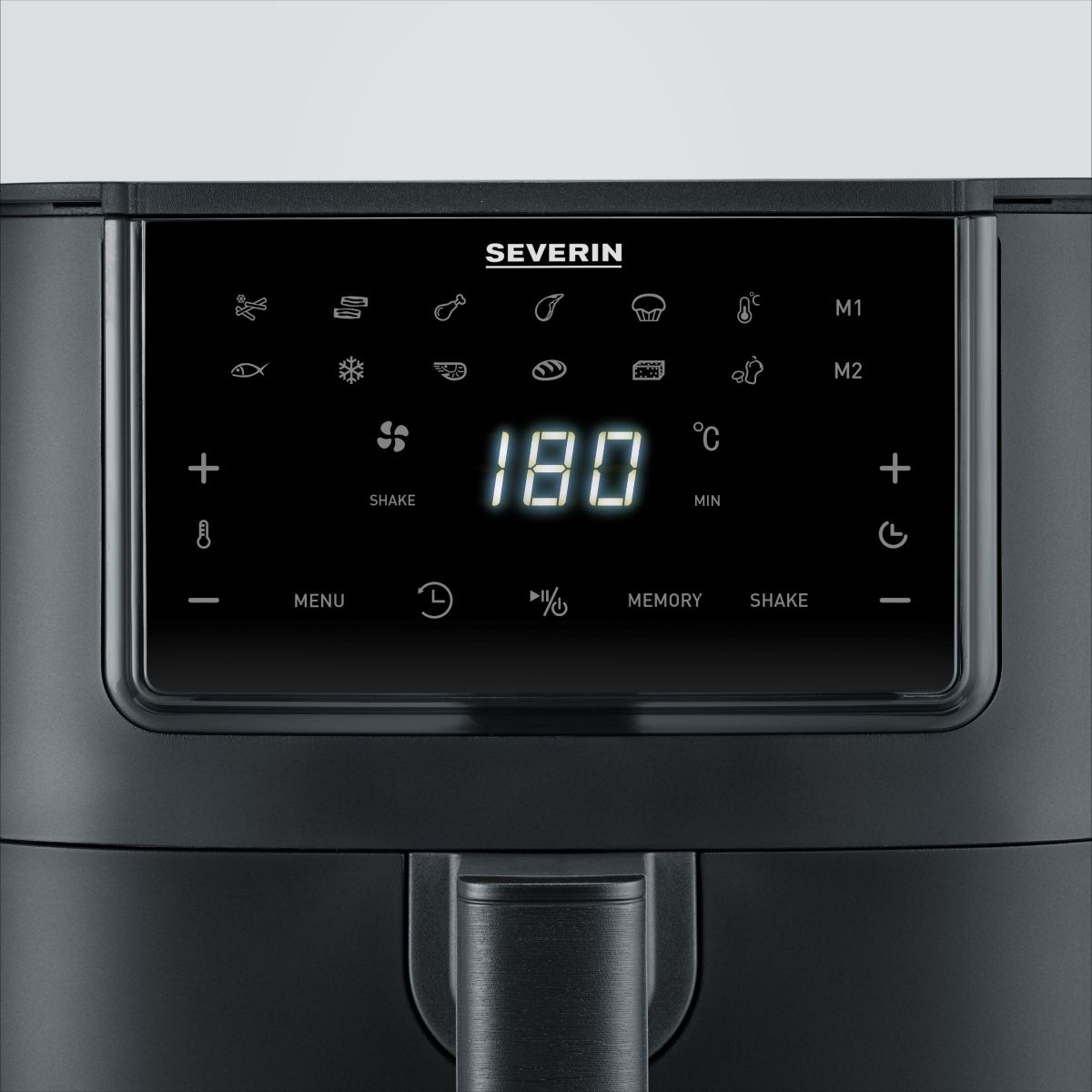 Zwarte airfryer met een digitaal display met instellingen en bedieningselementen.