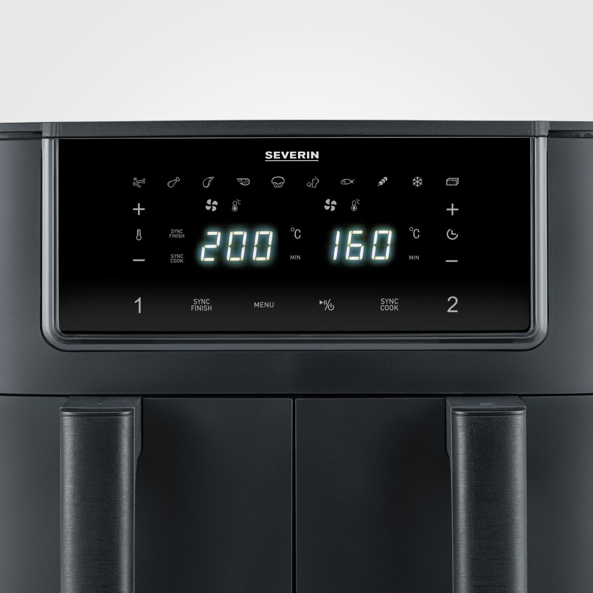 Zbliżenie czarnego panelu sterowania frytkownicy powietrznej z cyfrowym wyświetlaczem temperatury.