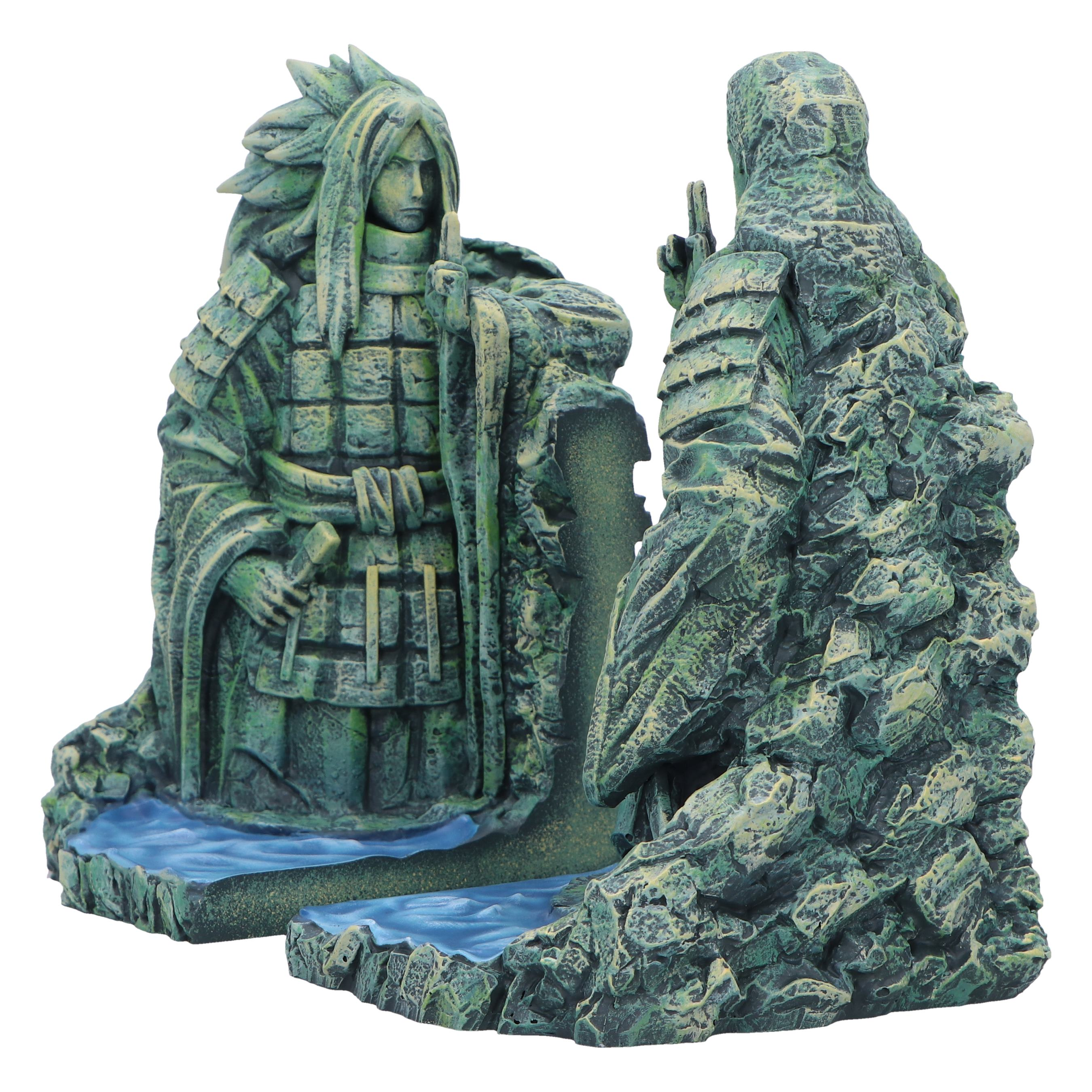 Twee boekensteunbeelden van een figuur in harnas. Groene tinten, op een blauwe, waterachtige basis.