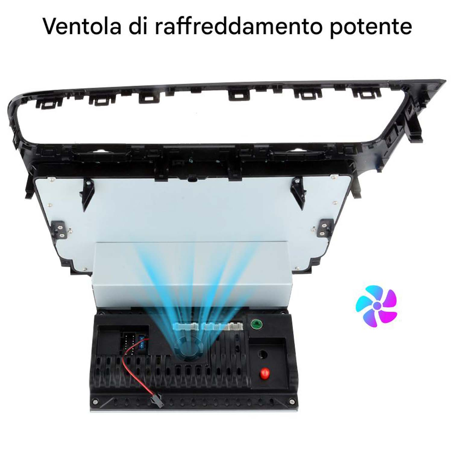 Componente autoradio con prese d'aria. Testo: Potente ventola di raffreddamento. Viene mostrato un grafico della ventola blu.