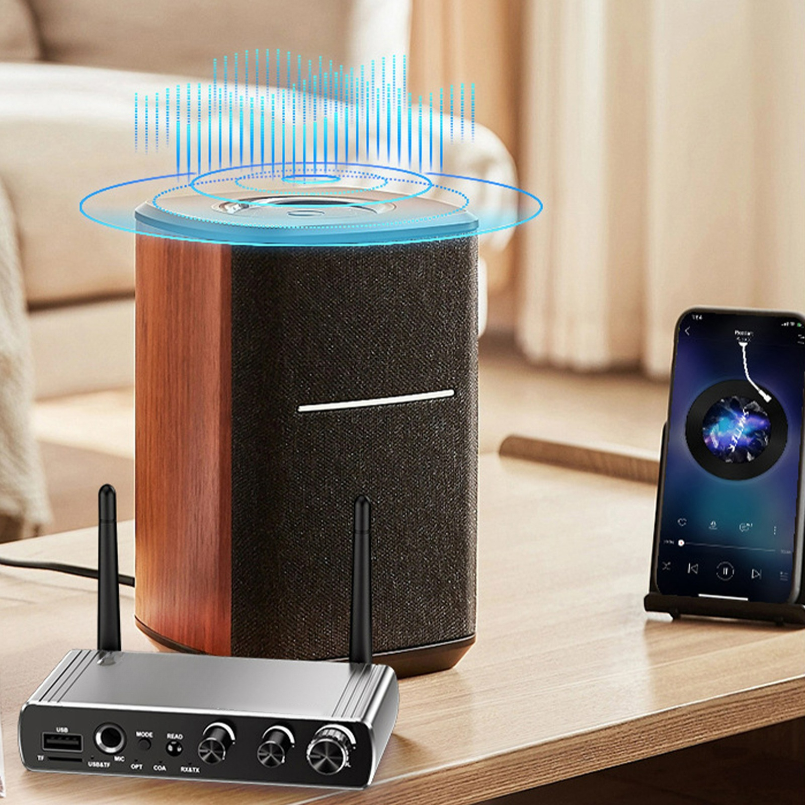 Lautsprecher mit braunem Holz und schwarzen Akzenten. Ein Telefon mit Musik auf dem Tisch.