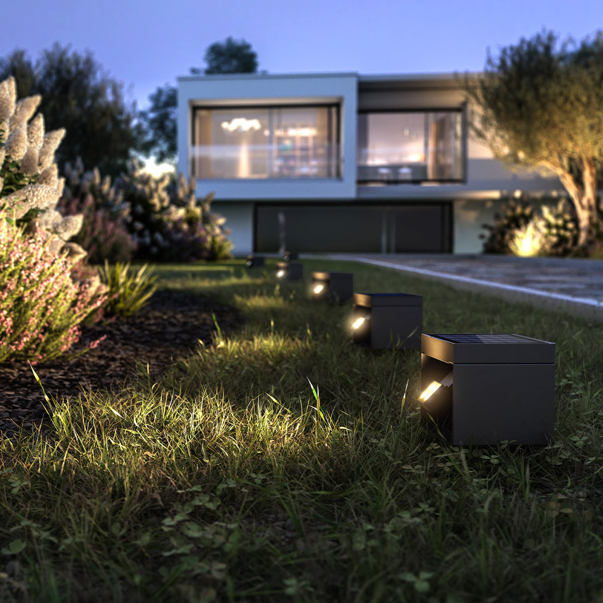 Nachtszenen mit Haus- und Gartenleuchten. Quadratische, dunkle Lichter im Gras.