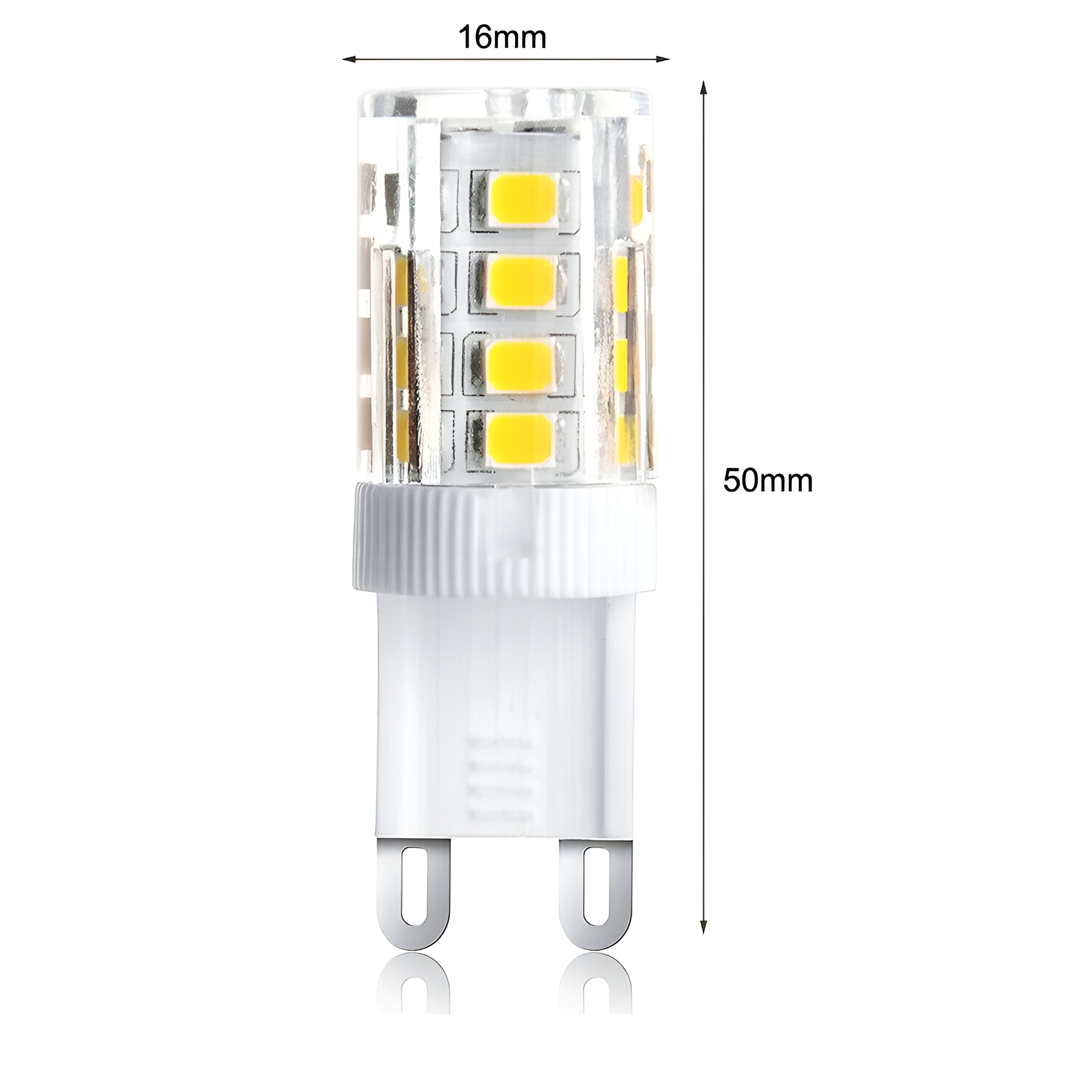 Eine kleine LED-Glühbirne mit angegebenen Abmessungen. Sie hat einen weißen Sockel und gelbe LEDs.