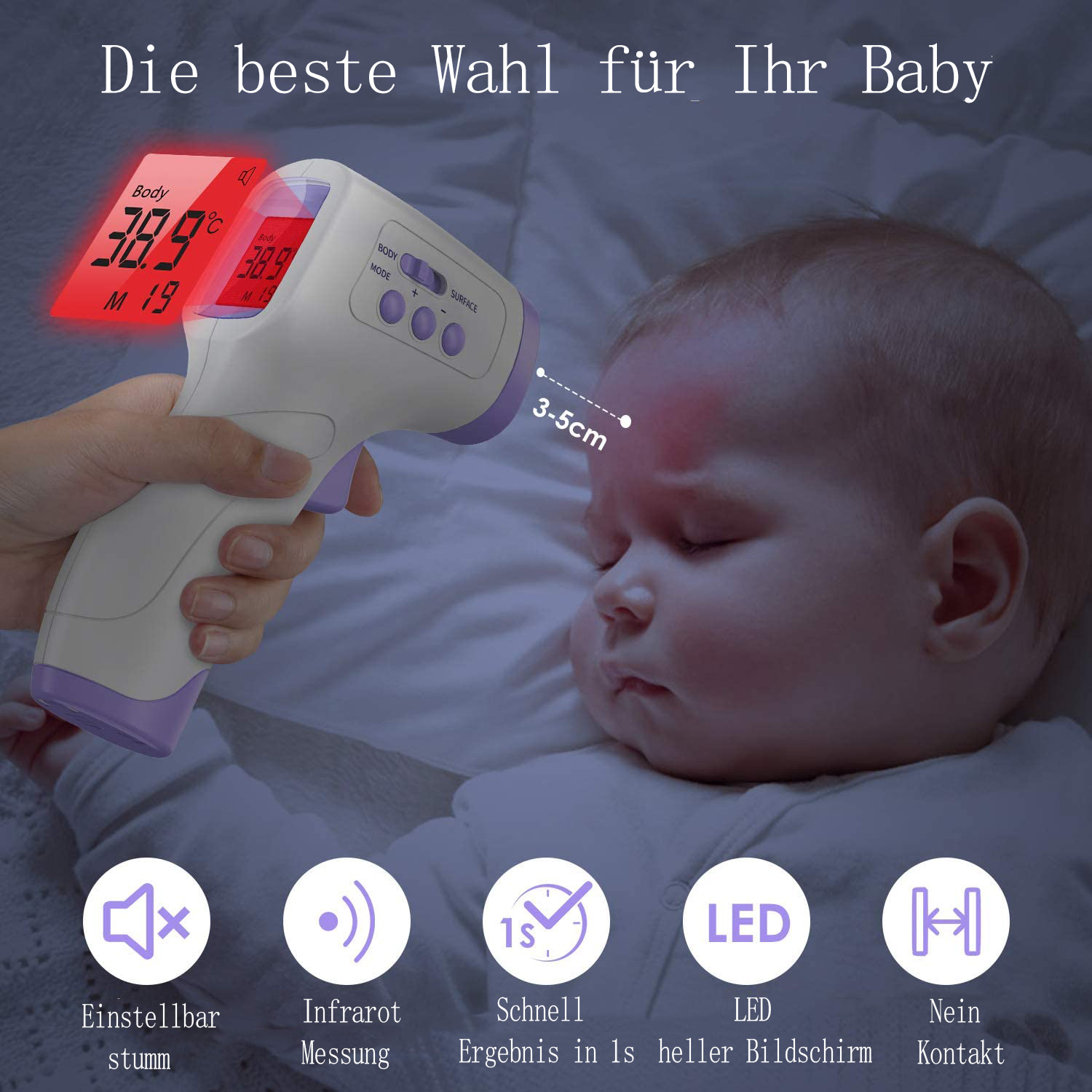 Die Stirn eines Babys wird mit einem kontaktlosen Thermometer gemessen.
