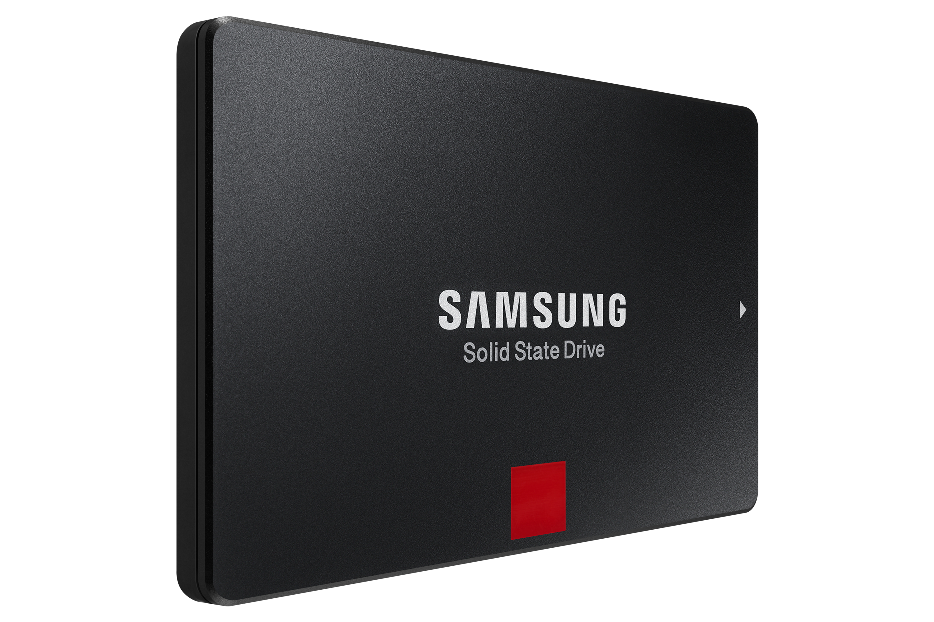 Schwarze Samsung SSD. Rotes Quadrat in der Ecke. Weißer Hintergrund.