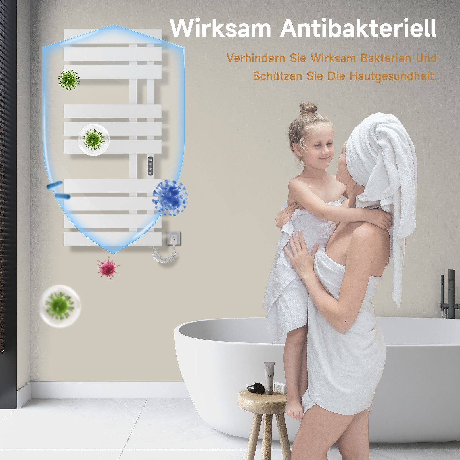 Frau hält Kind in Handtuch, neben weißer Badewanne. Text über antibakterielle Eigenschaften.