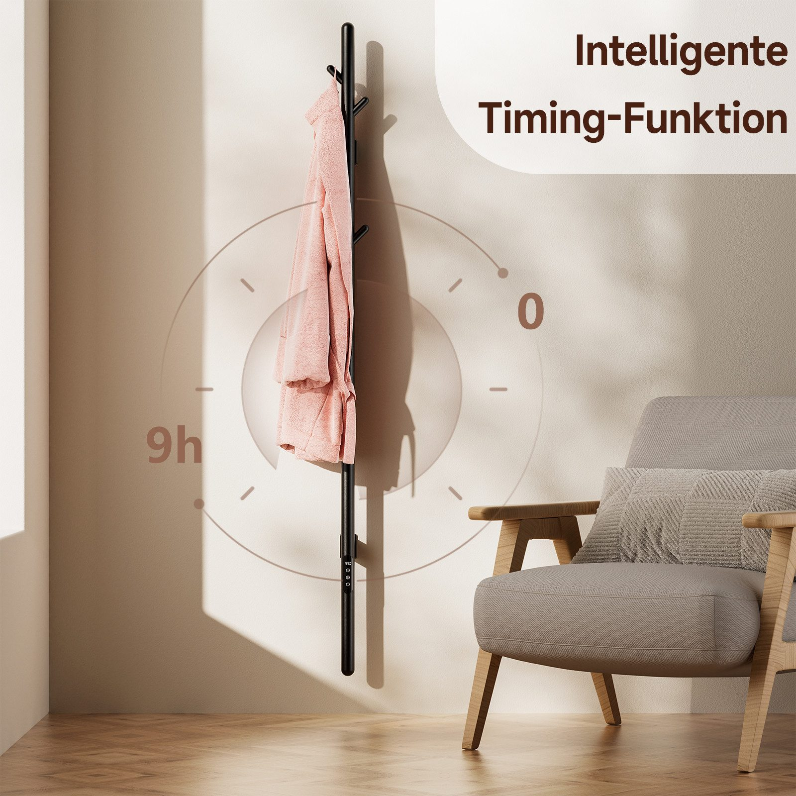 Schwarzer Garderobenständer mit pinkfarbenem Mantel. Ein Stuhl rechts. Text 'Intelligente Timing-Funktion'.