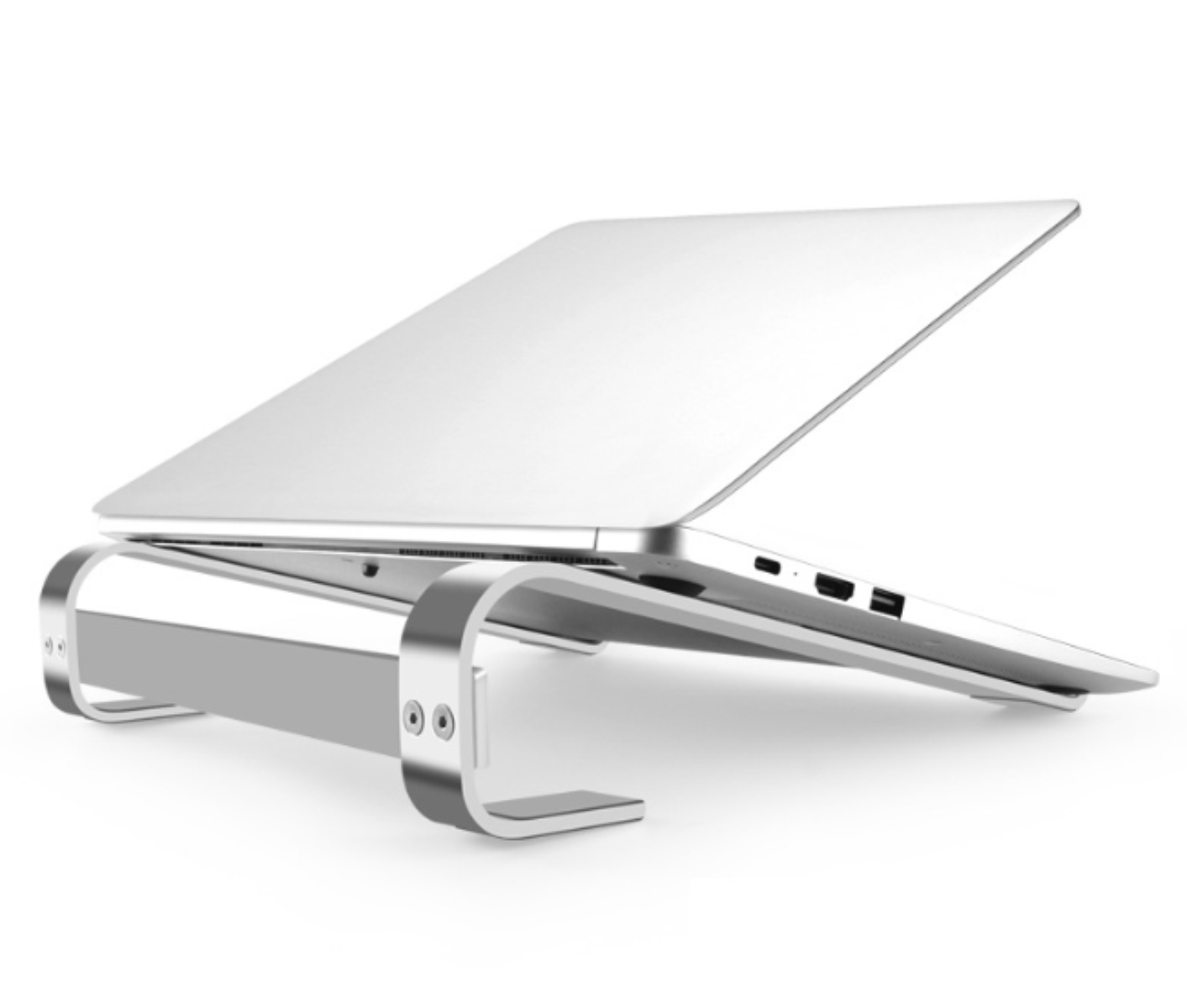 Ein silberner Laptop auf einem silbernen Ständer, leicht geöffnet. Der Ständer ist gebogen.
