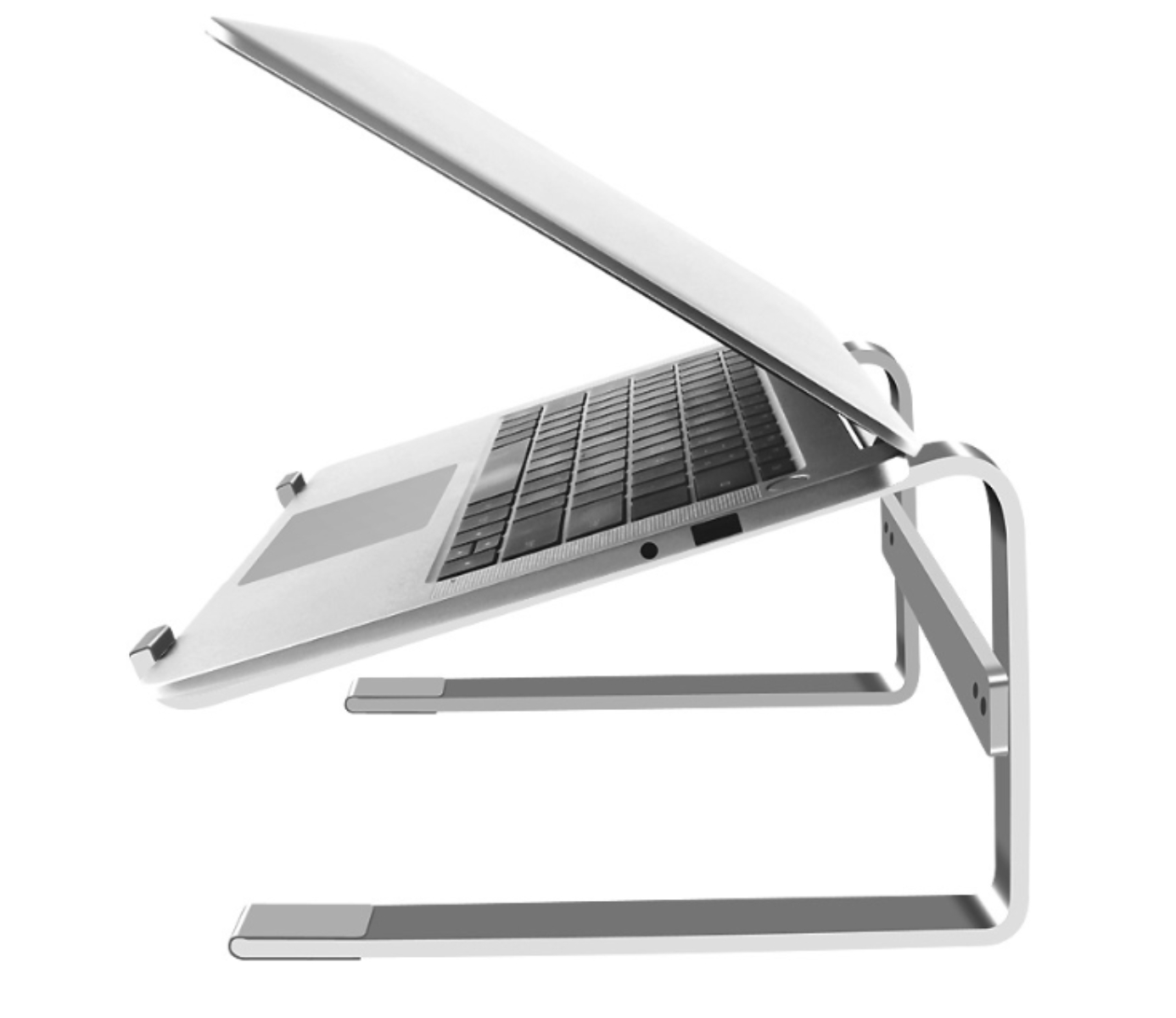 Ein silberner Laptop auf einem silbernen Laptopständer, der Bildschirm ist geöffnet.