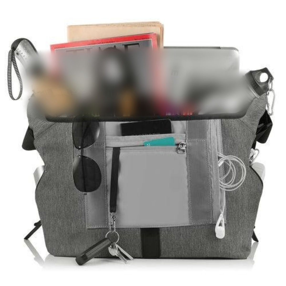 Graue Umhängetasche mit Gegenständen wie Laptop, Sonnenbrille und Schlüsseln. Offen und sichtbar.