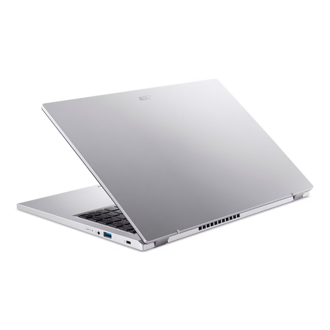 Laptop argentato con schermo leggermente aperto che mostra il logo Acer e la tastiera su sfondo bianco.