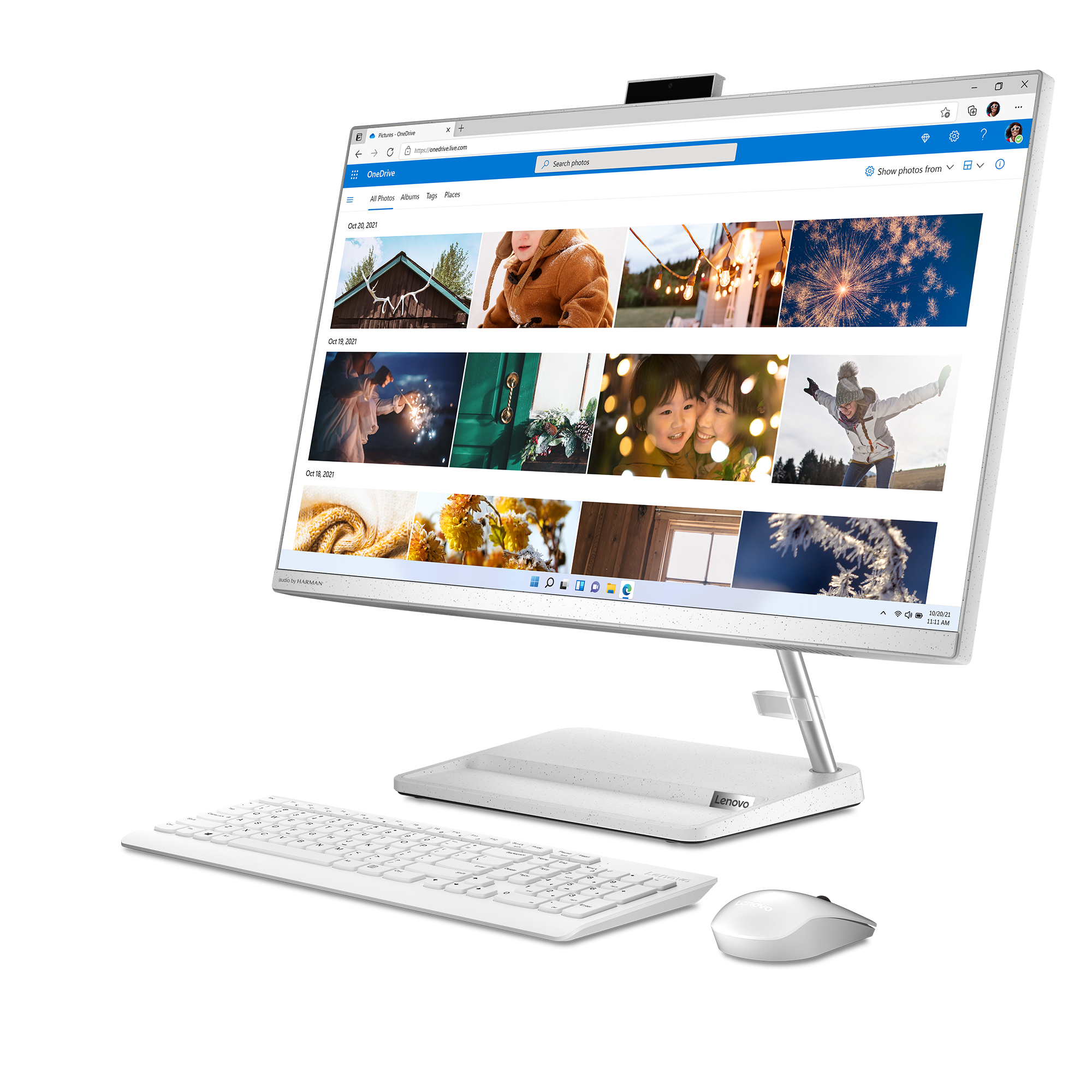PC Lenovo blanco todo en uno. Mostrando fotos. Incluye teclado y ratón blancos.