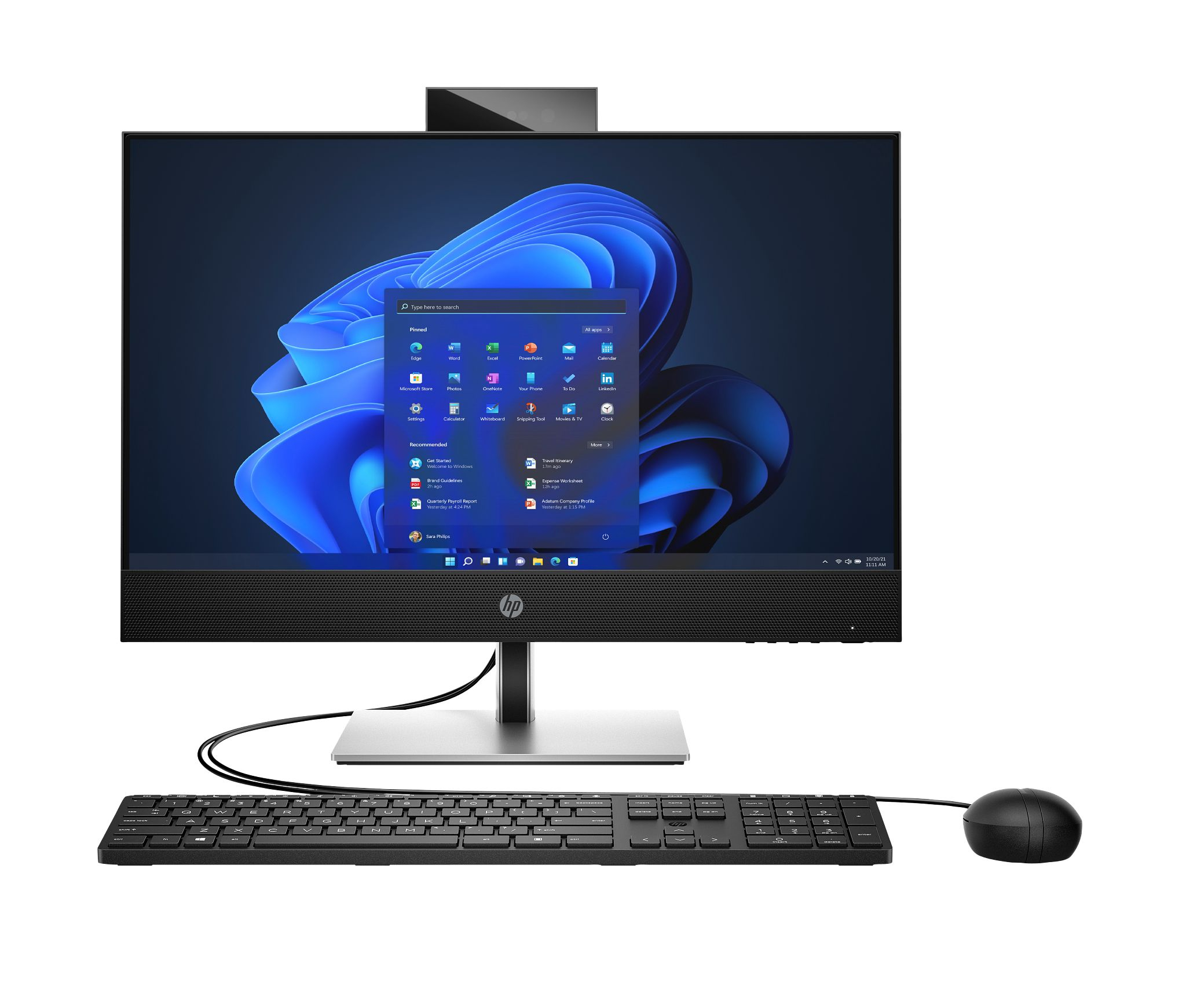 Computer all-in-one nero. Lo schermo visualizza un'interfaccia Windows, tastiera, mouse. Webcam nera in alto.