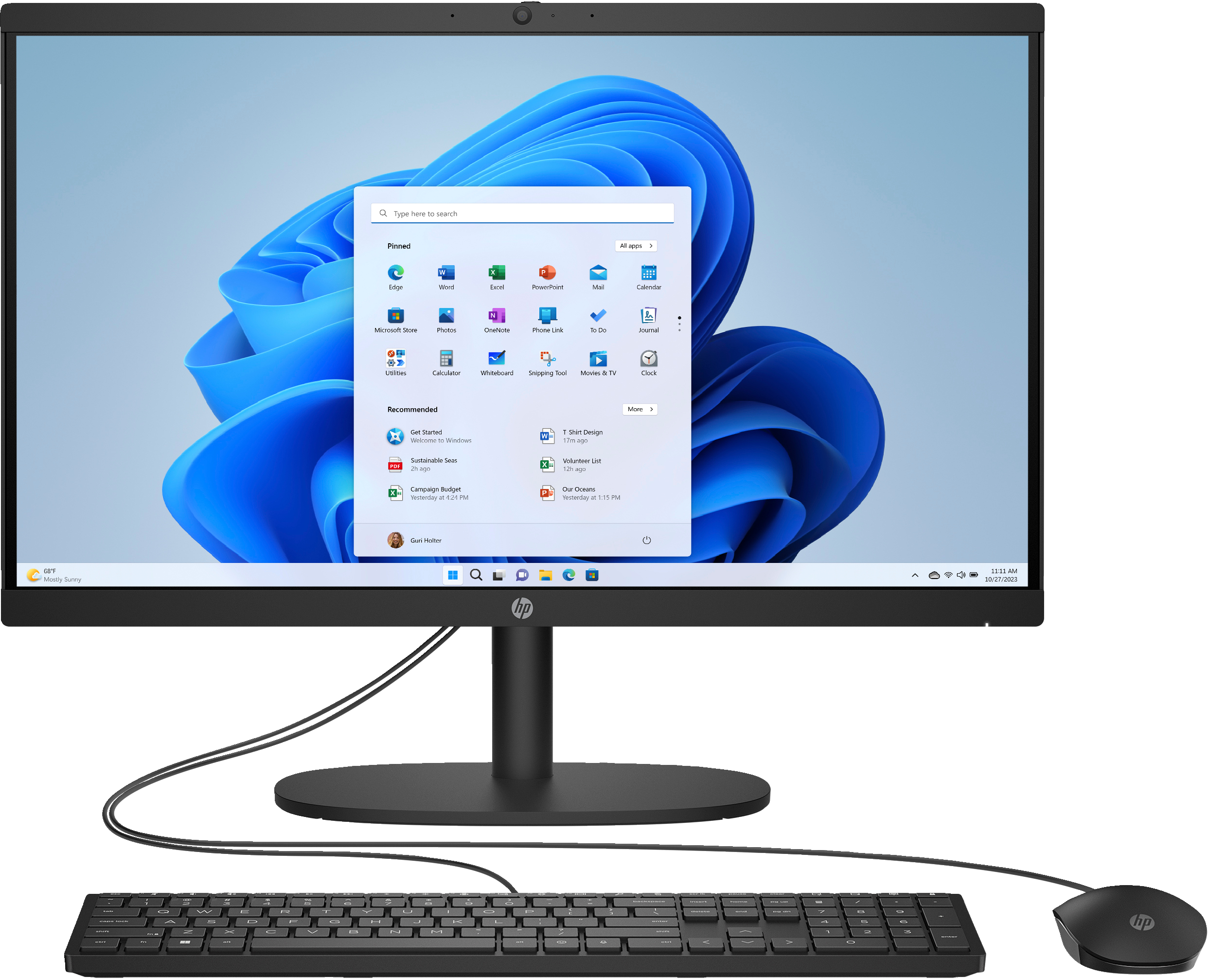 Czarny komputer HP all-in-one z czarną klawiaturą i myszą. Ekran wyświetla interfejs Windows 11.