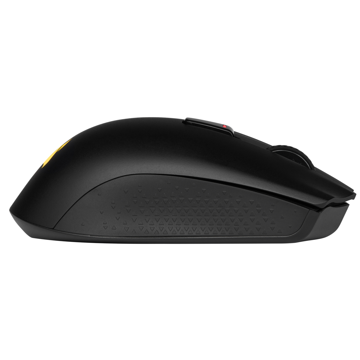 Ratón gaming negro, vista lateral, con zona de agarre texturizada y acento amarillo.