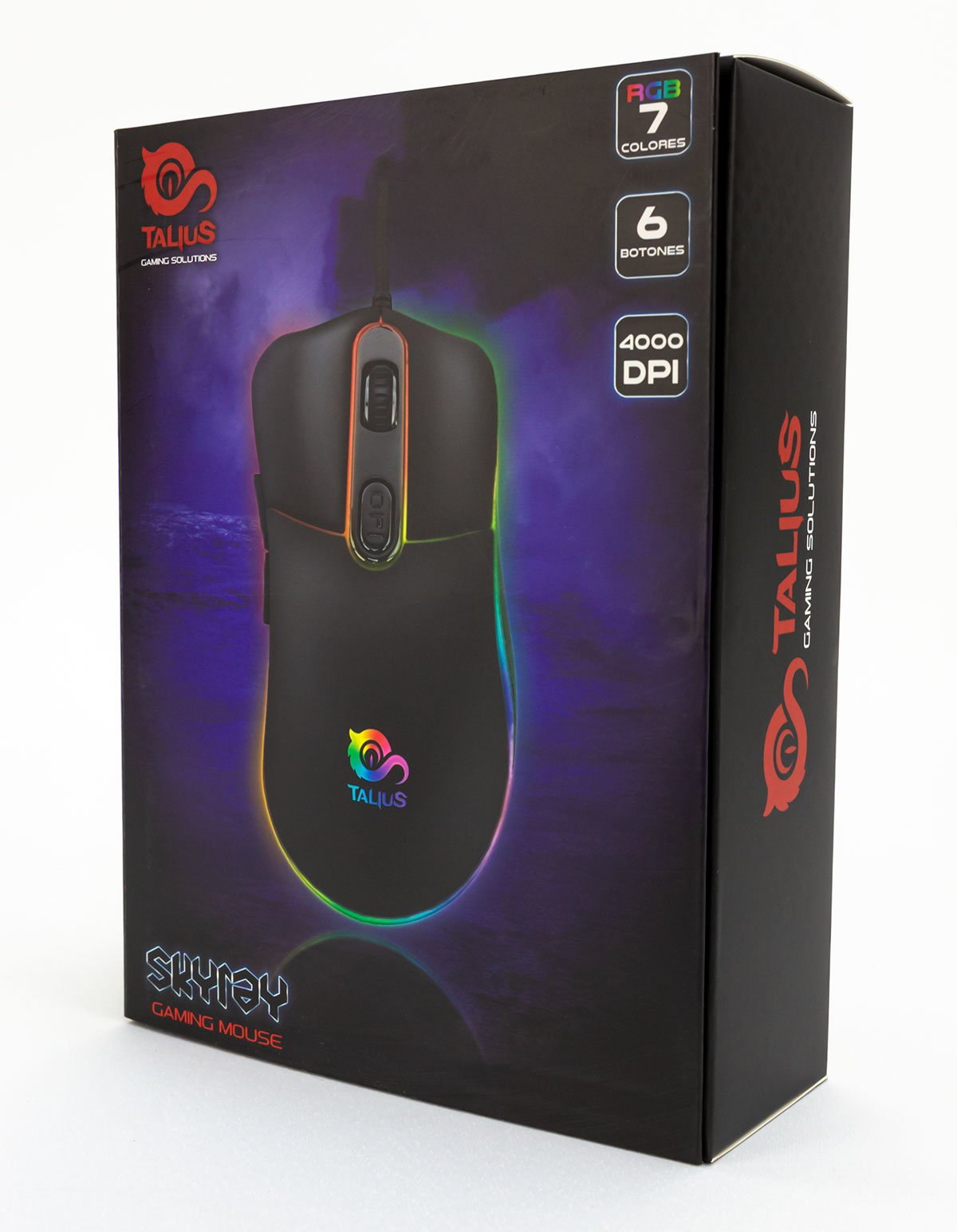 Un mouse da gioco nero nella sua scatola. La scatola ha grafica e testo colorati.