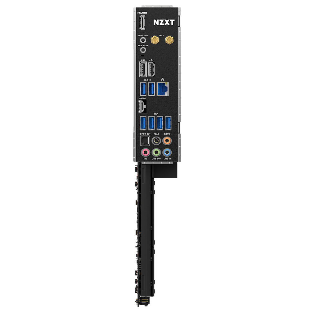 Vista posteriore di una scheda madre NZXT nera, che mostra porte e connettori.