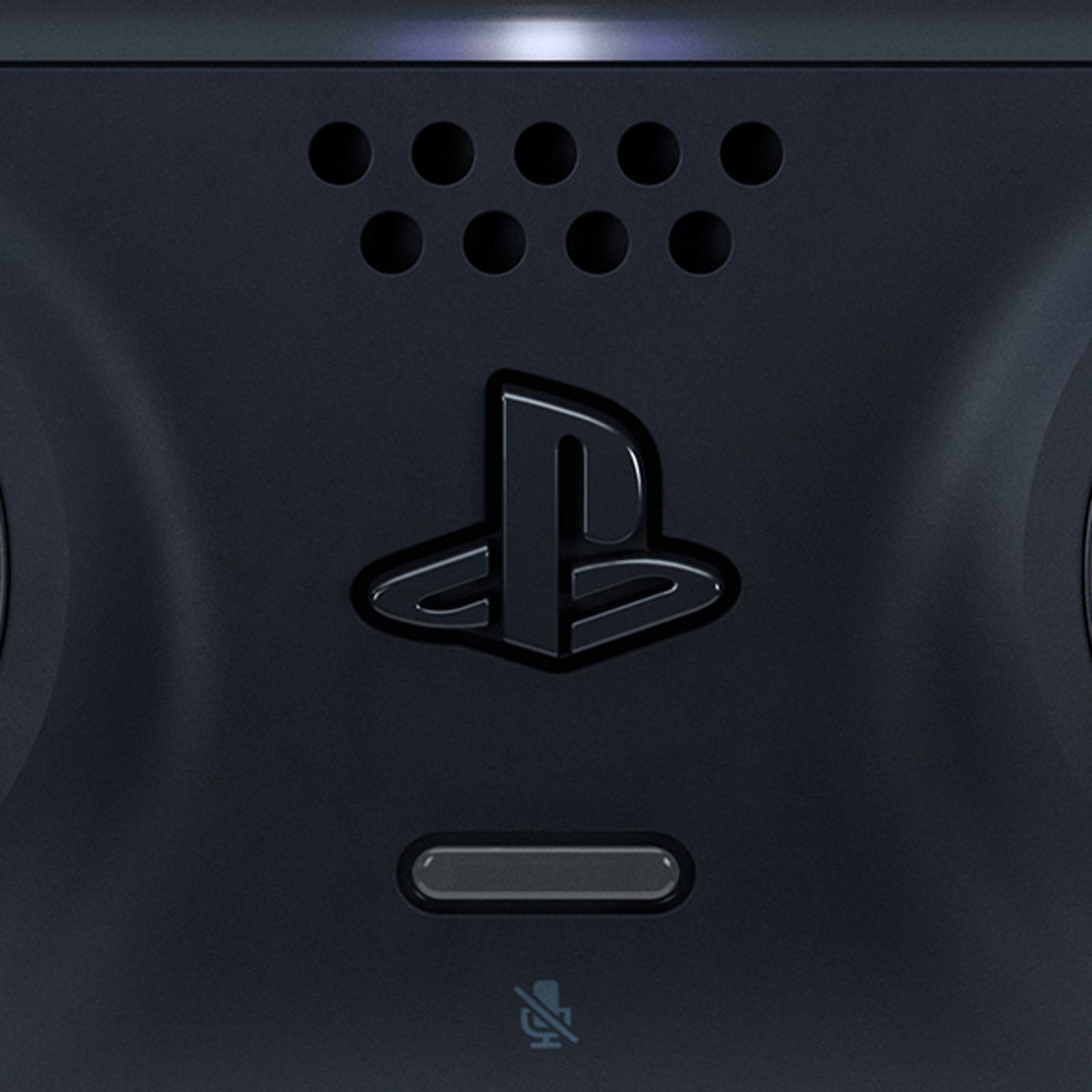 Nahaufnahme eines schwarzen PlayStation-Controllers. Das PlayStation-Logo ist deutlich sichtbar.