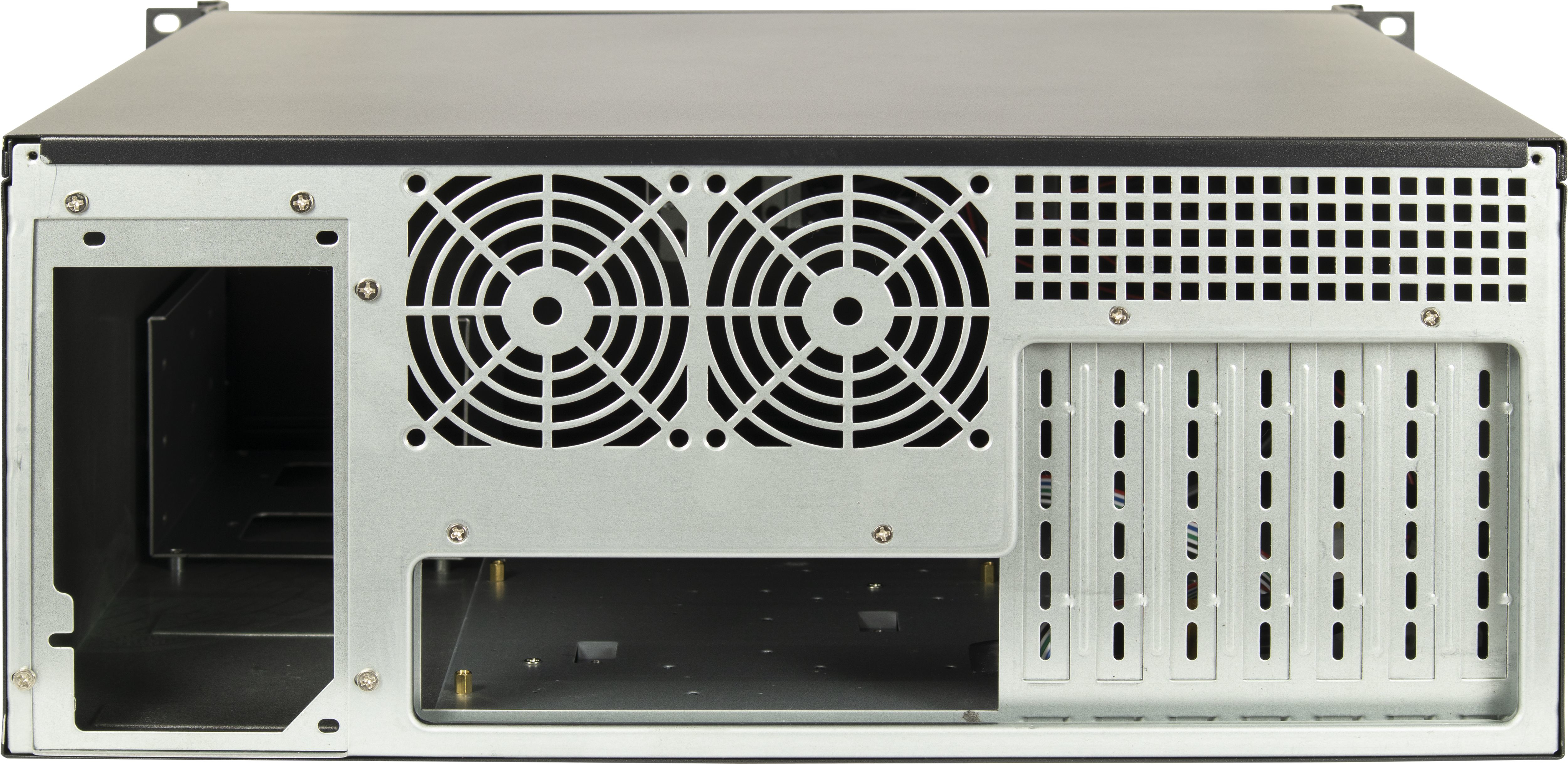 Retro di un case per computer nero con ventole e slot di espansione.