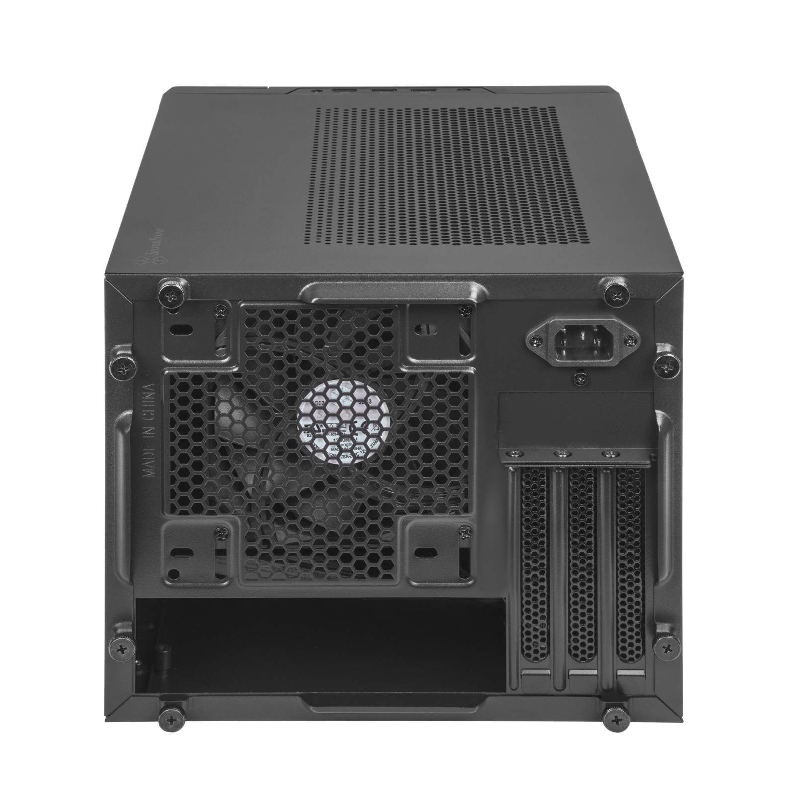 Parte posteriore di un case per PC nero. Area ventola e alimentatore. Design perforato. Testo.