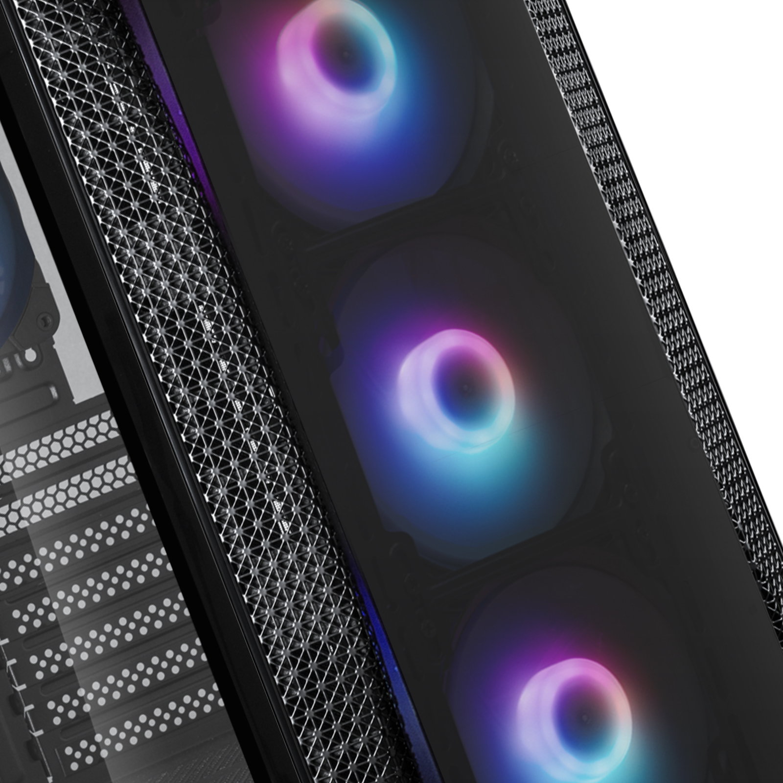 Primo piano di ventole RGB in un case per computer, che mostrano le luci colorate.