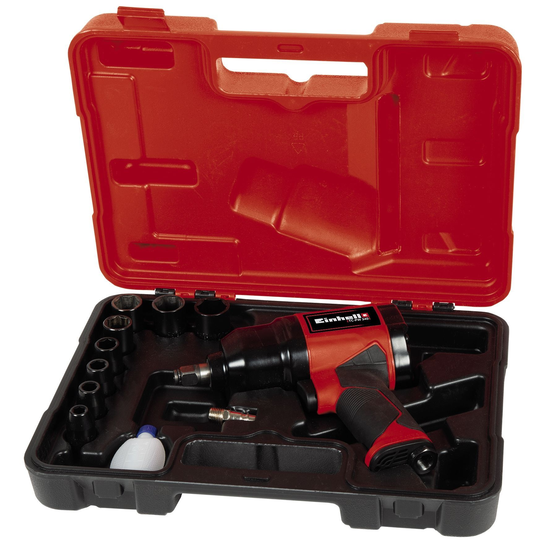 Otwarta czerwona skrzynka narzędziowa, zawierająca klucz udarowy i nasadki. Tło jest białe.