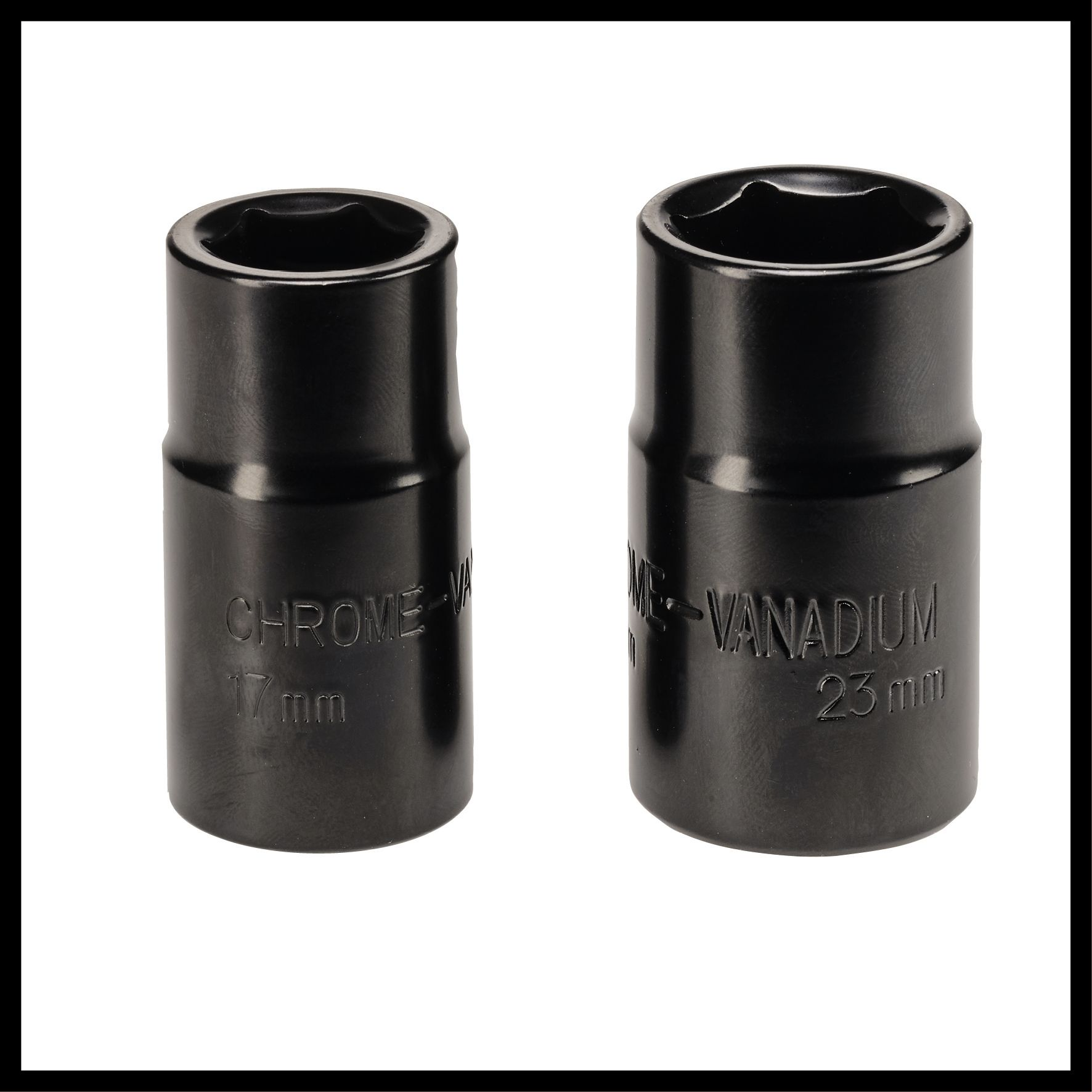 Dwa czarne klucze nasadowe, z napisem 'Chrome-Vanadium', rozmiary 17mm i 23mm, na białym tle.