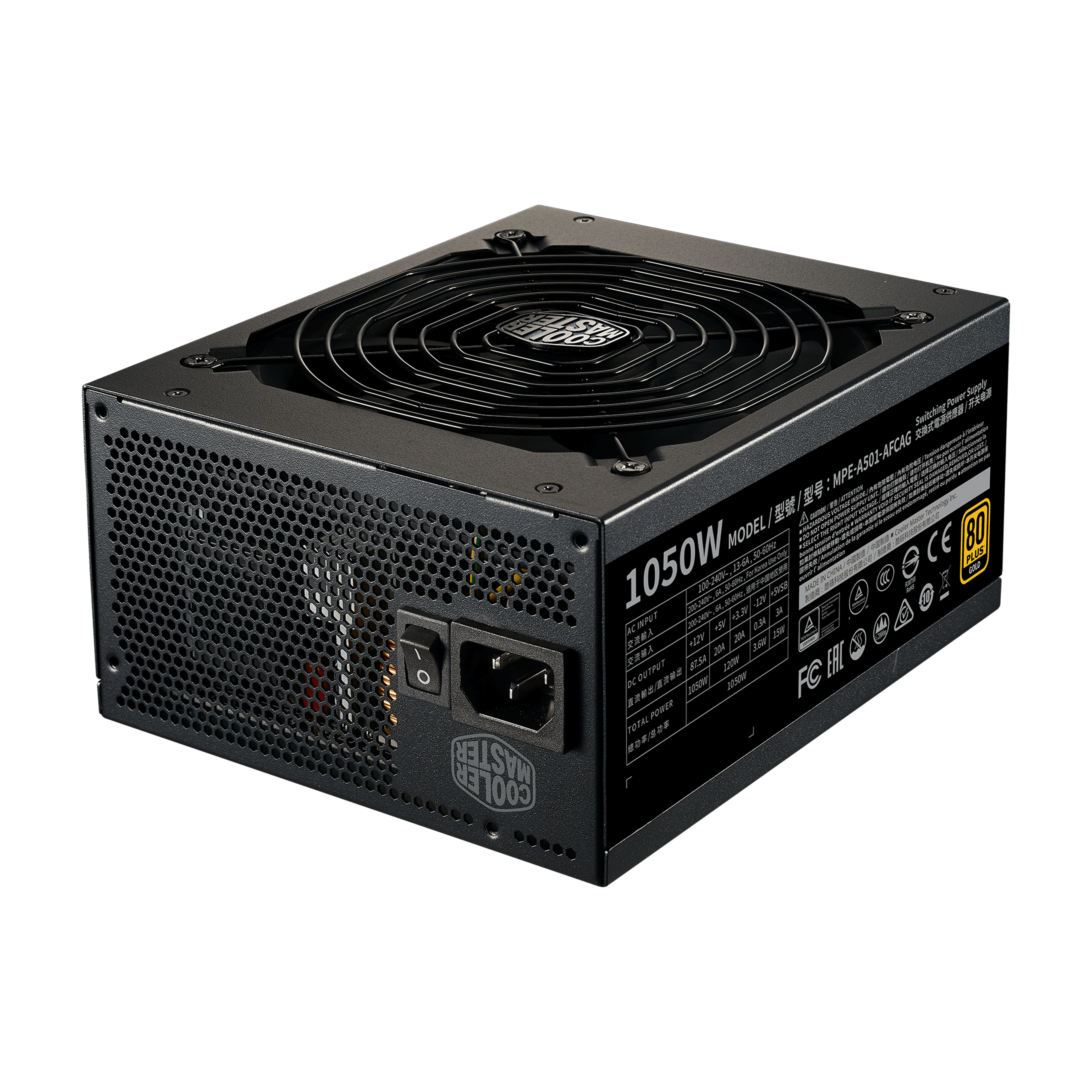 Alimentatore nero con ventola e varie porte, con il logo Cooler Master.