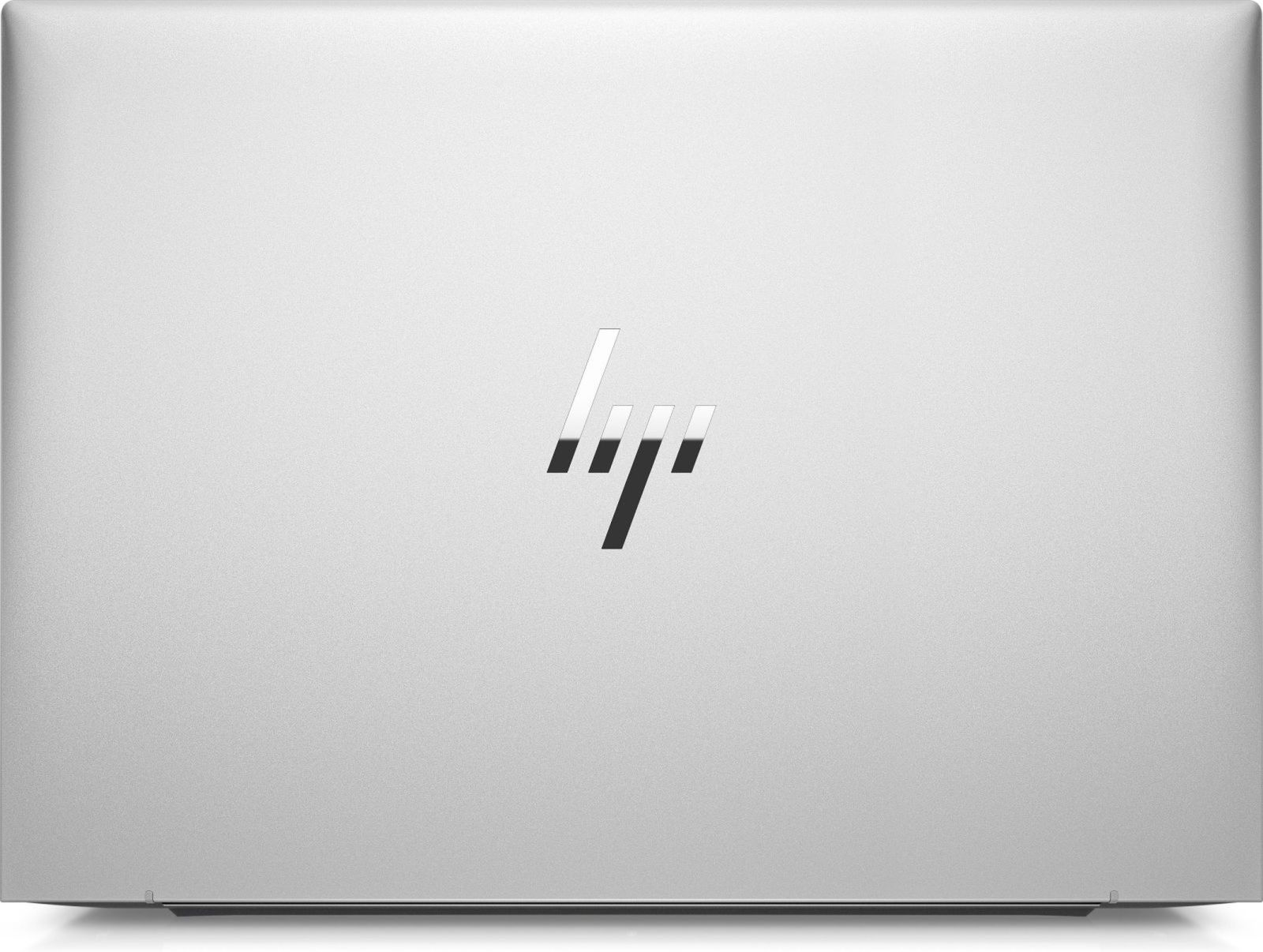 Geschlossener silberner Laptop mit dem HP-Logo in der Mitte.