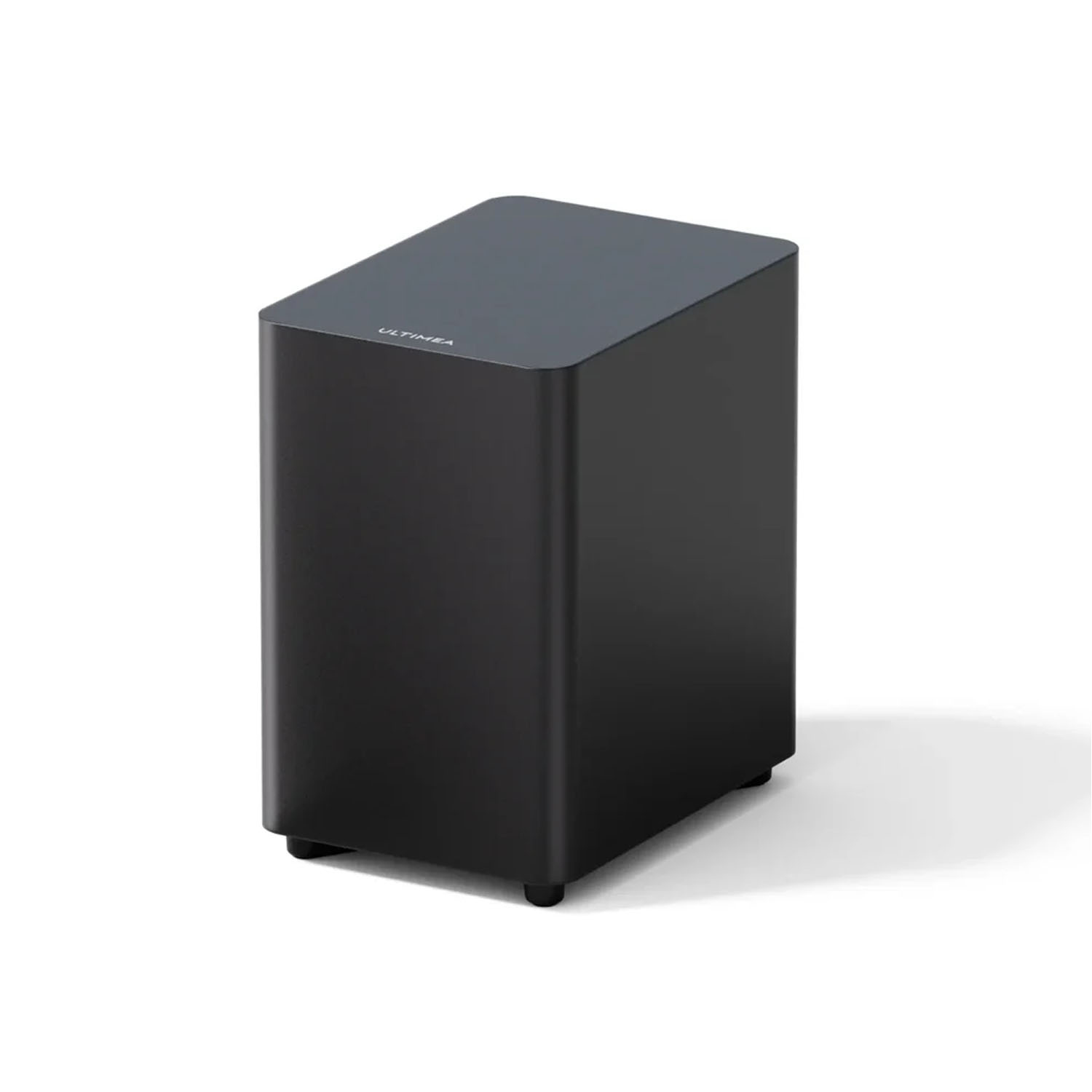 Un caisson de basses noir. Design carré sur une surface blanche. Logo ULTIMEA en haut.