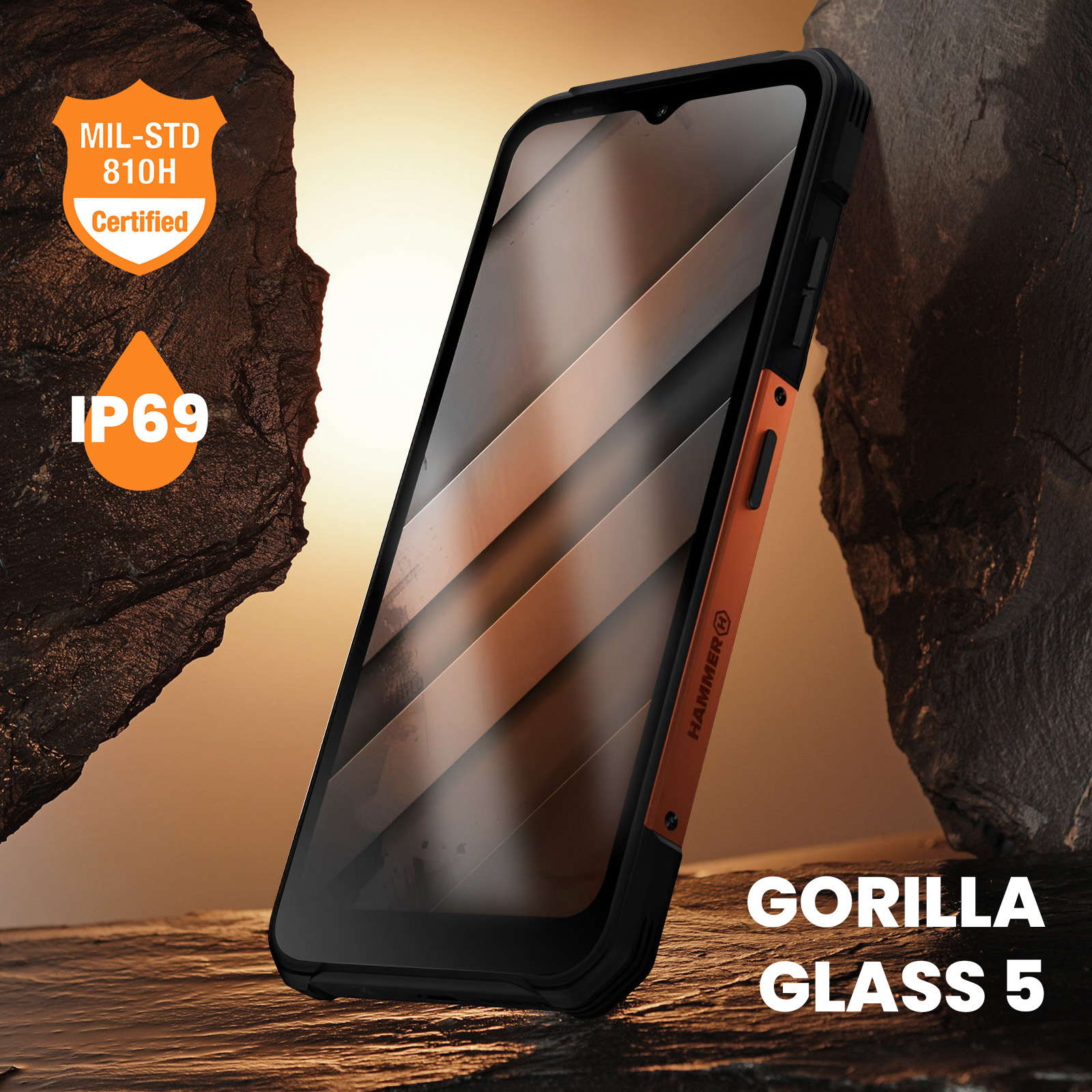 Schwarz-orangenes Smartphone auf Felsen mit Gorilla Glass 5 und IP69 & MIL-STD 810H zertifiziert.