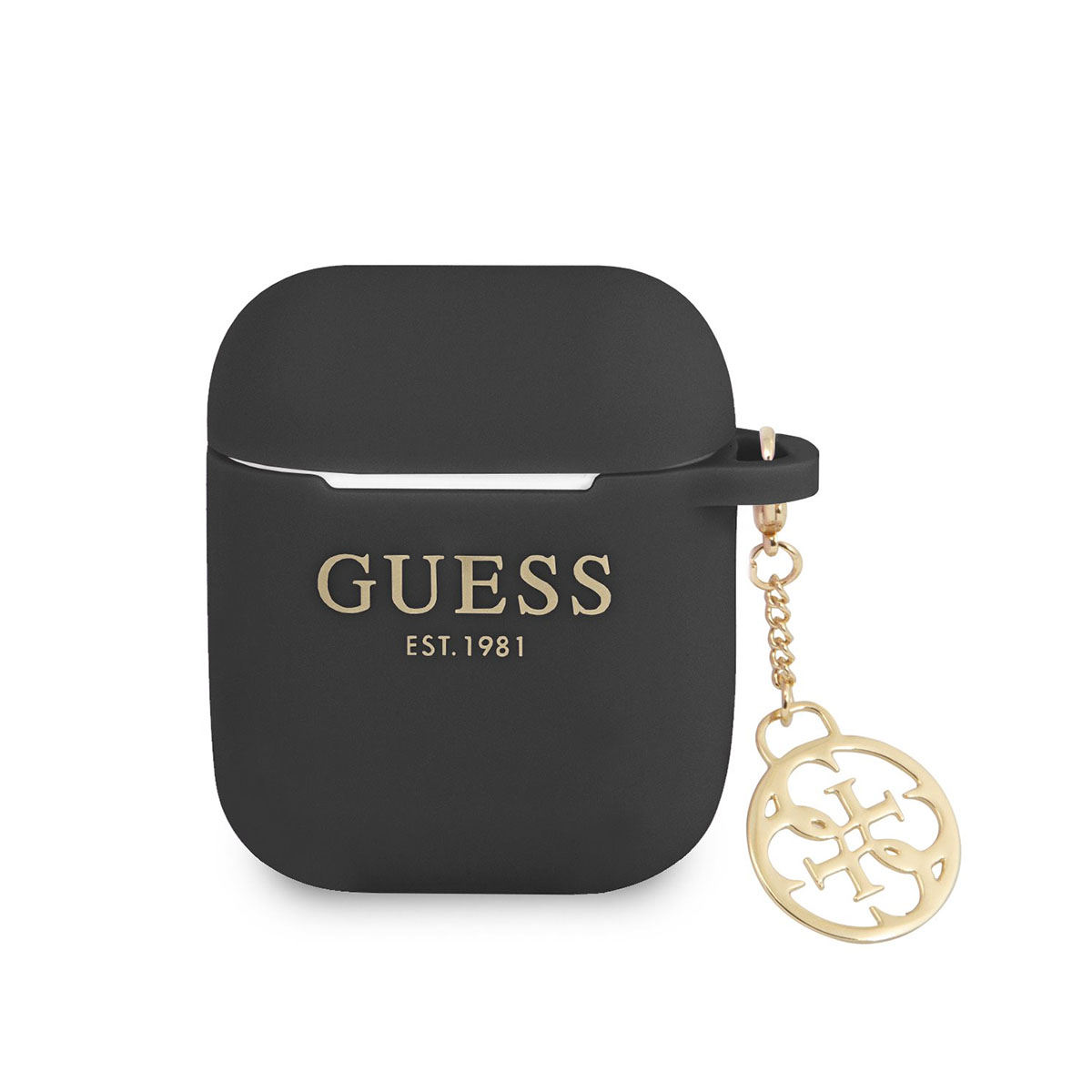 Funda negra Guess AirPods con un dije dorado. Fondo blanco.