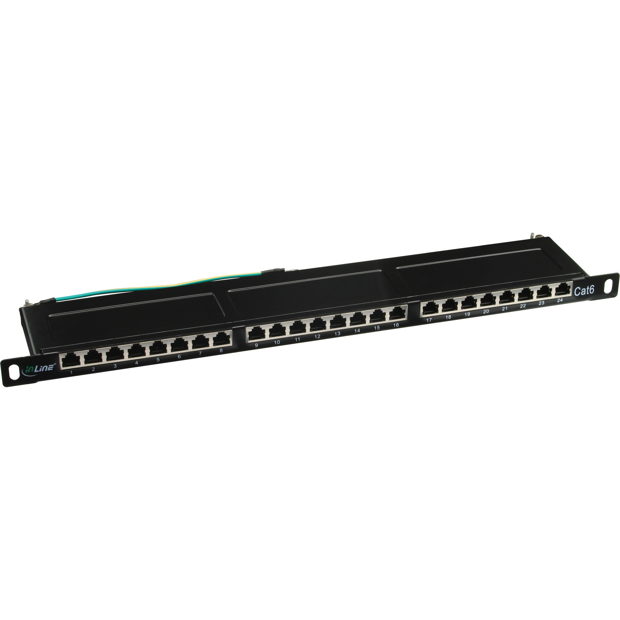 Pannello di permutazione di rete nero con 24 porte, numerate 1-24. Marchio CAT6.