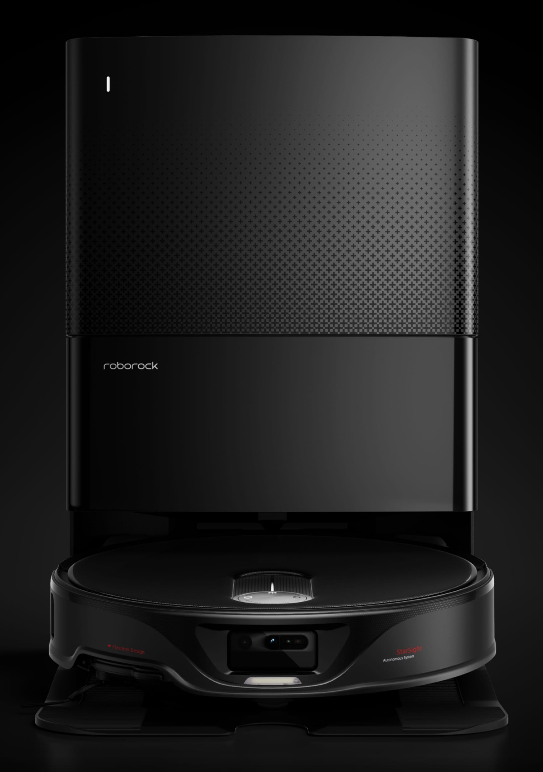 Czarny robot sprzątający Roborock ze szczegółowym wzorem na czarnym tle.