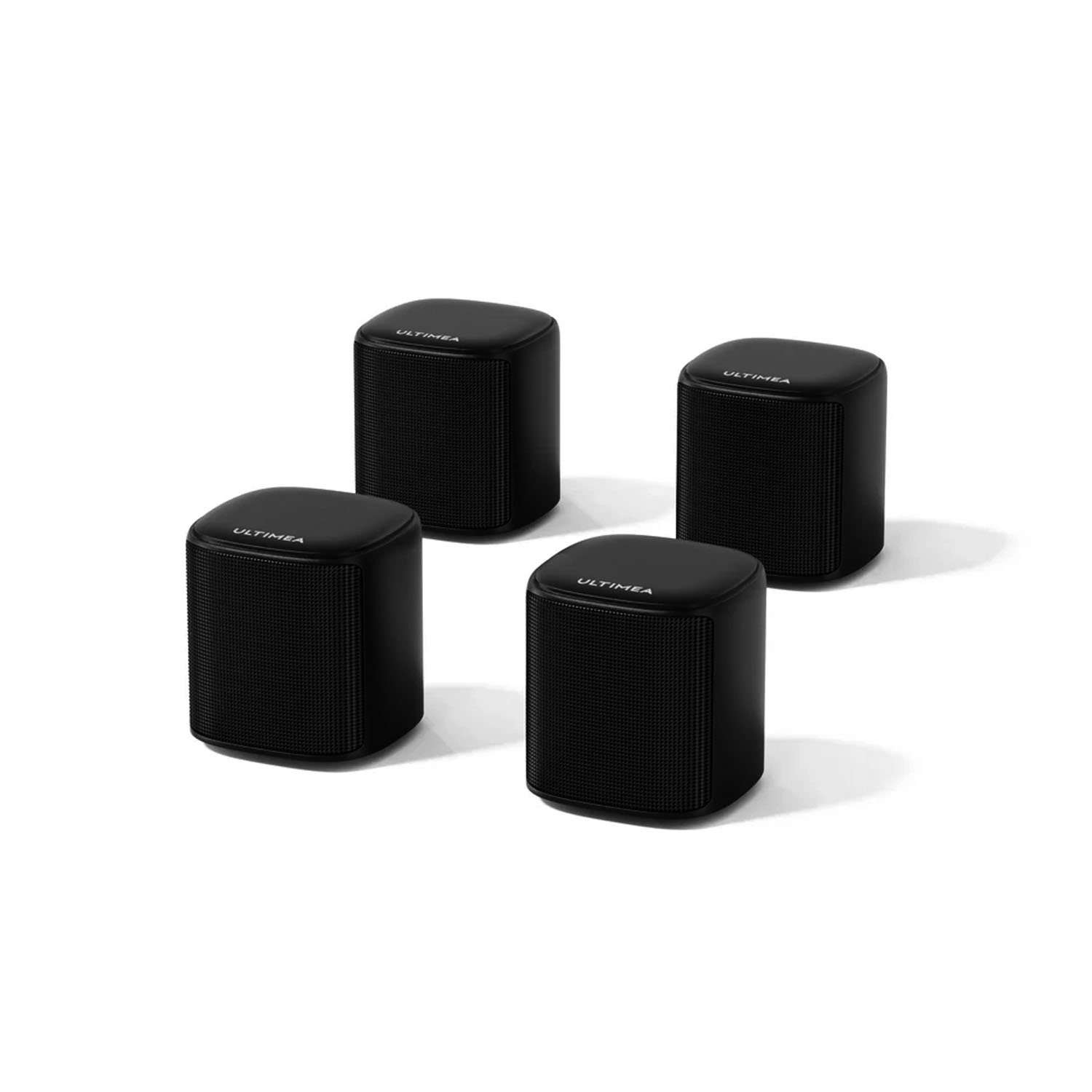 Cztery czarne głośniki. Tekst: 'ULTIMEA' na każdym głośniku. Są na białym tle.