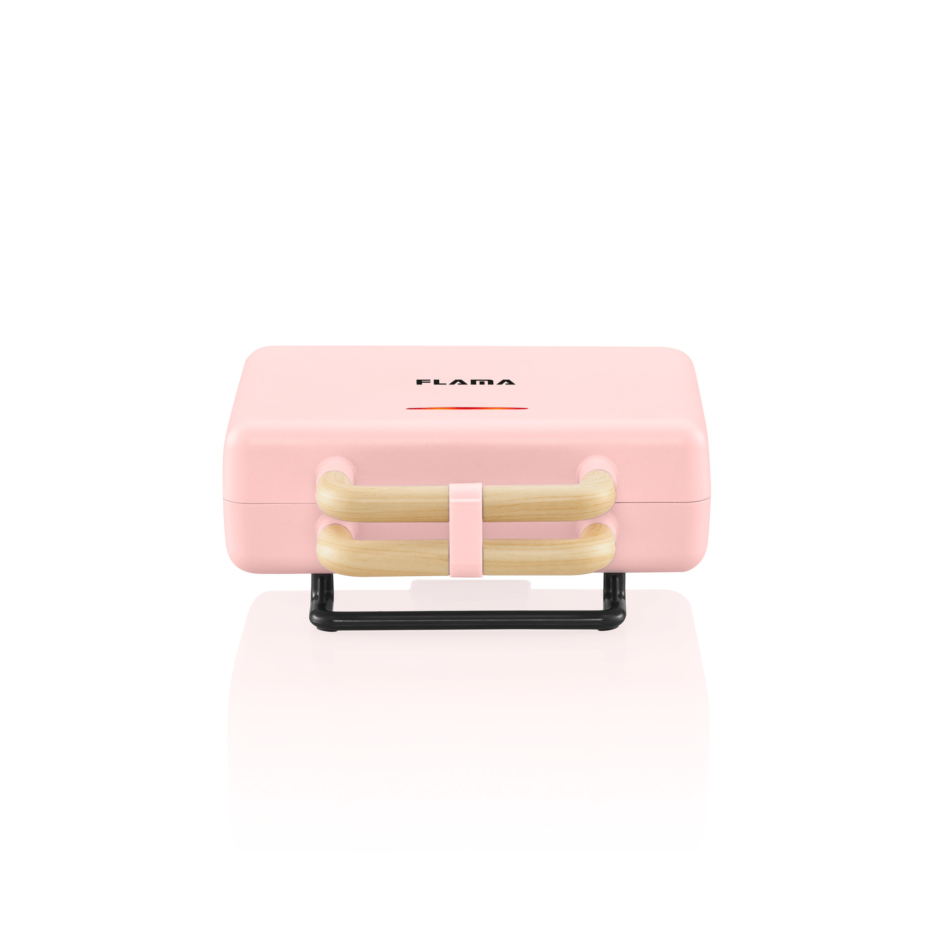 Gofrera rosa. Cuerpo rosa, mangos de madera y base negra.