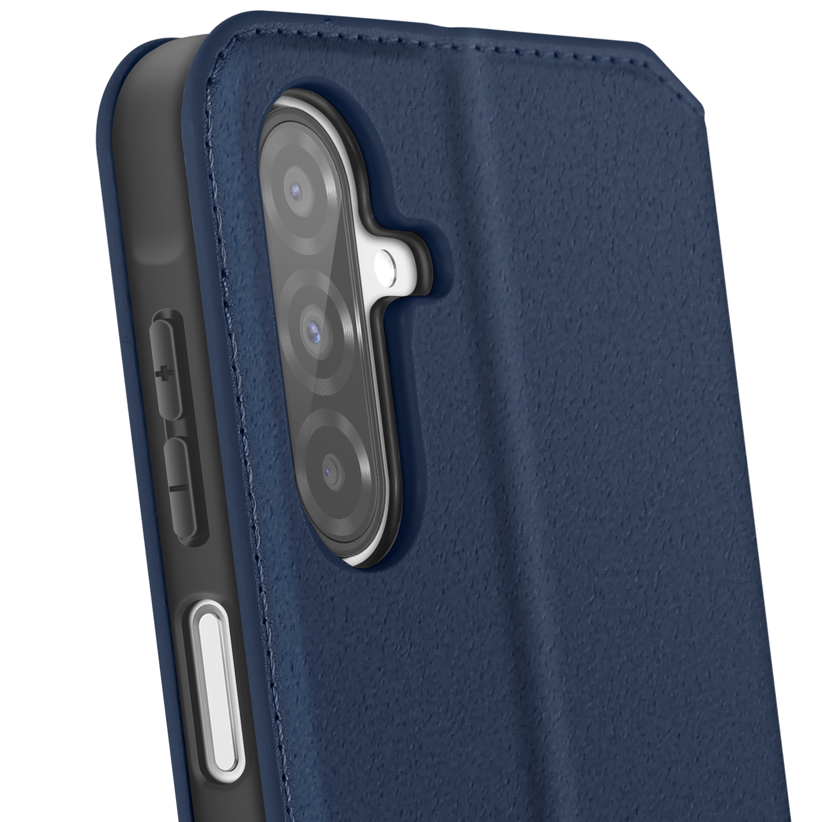 Primo piano di una custodia blu per telefono con modulo fotocamera e telefono nero.